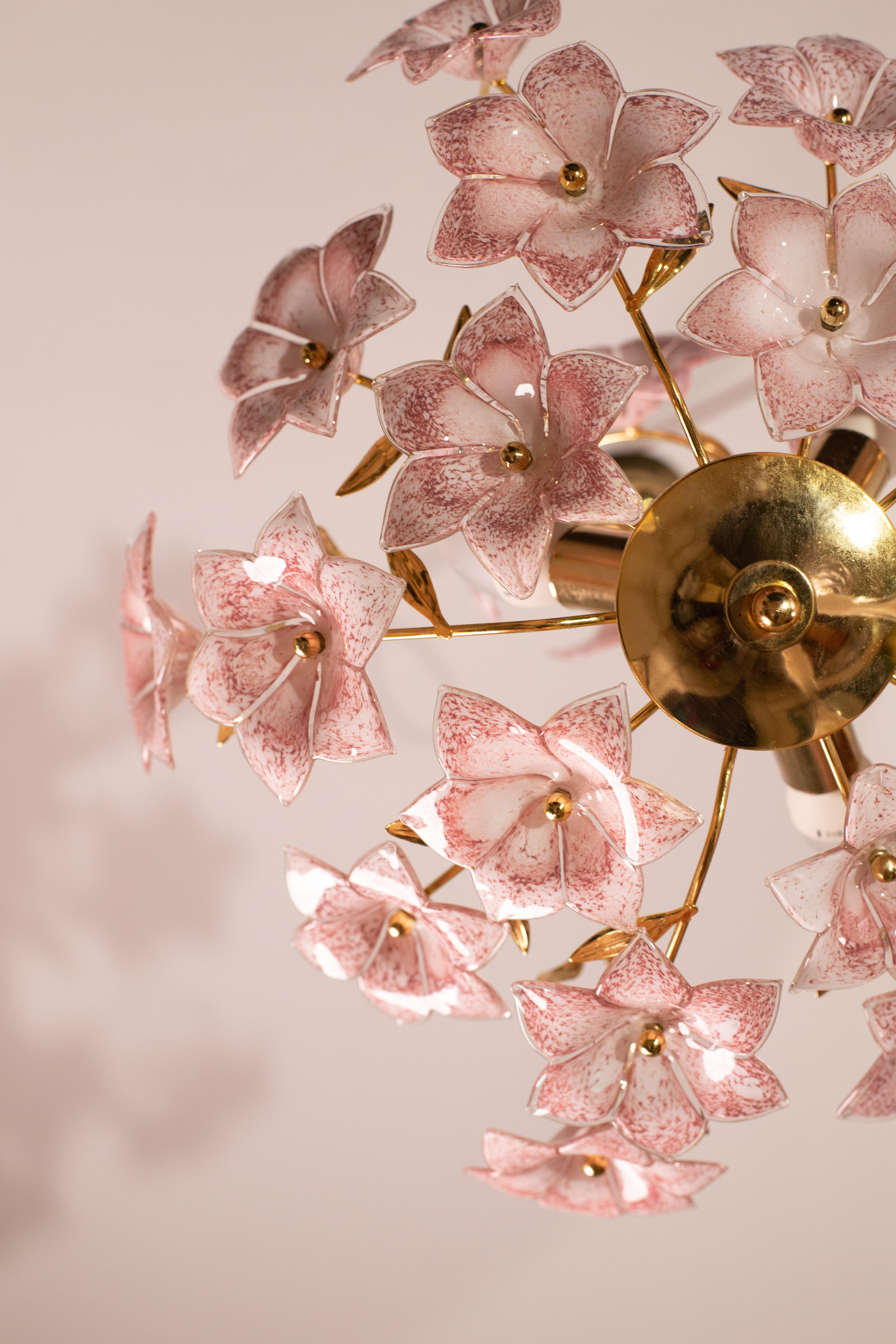 Murano Chandelier Pink Flowers, 1970 For Sale 4