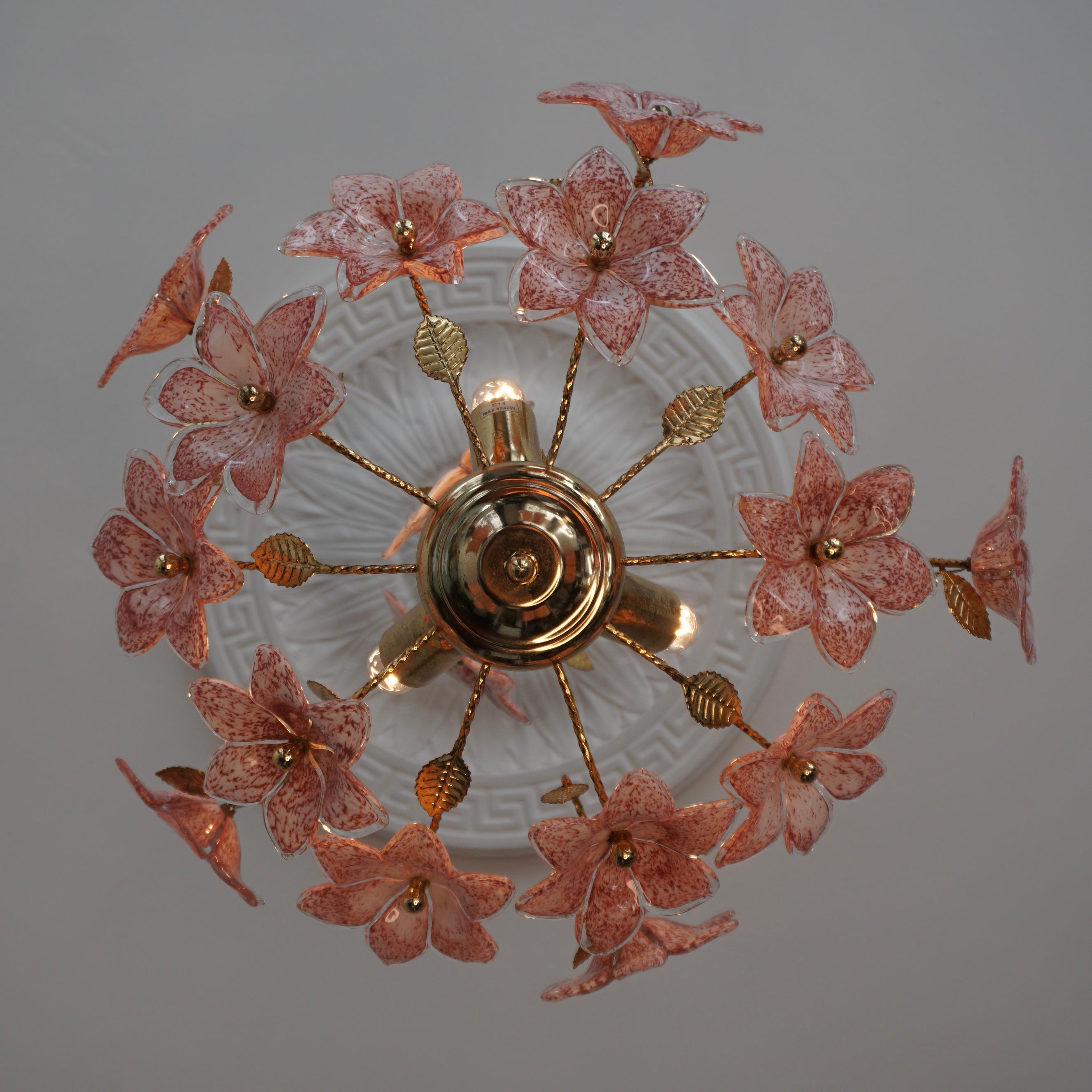 20th Century Murano Chandelier with Pink White Flowers For Sale