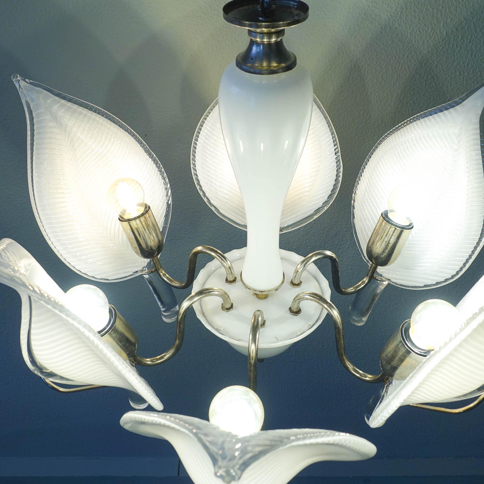 Murano Chandelier with Six Large Hand Blown Glass Leaves by Franco Luce, 1970s 4