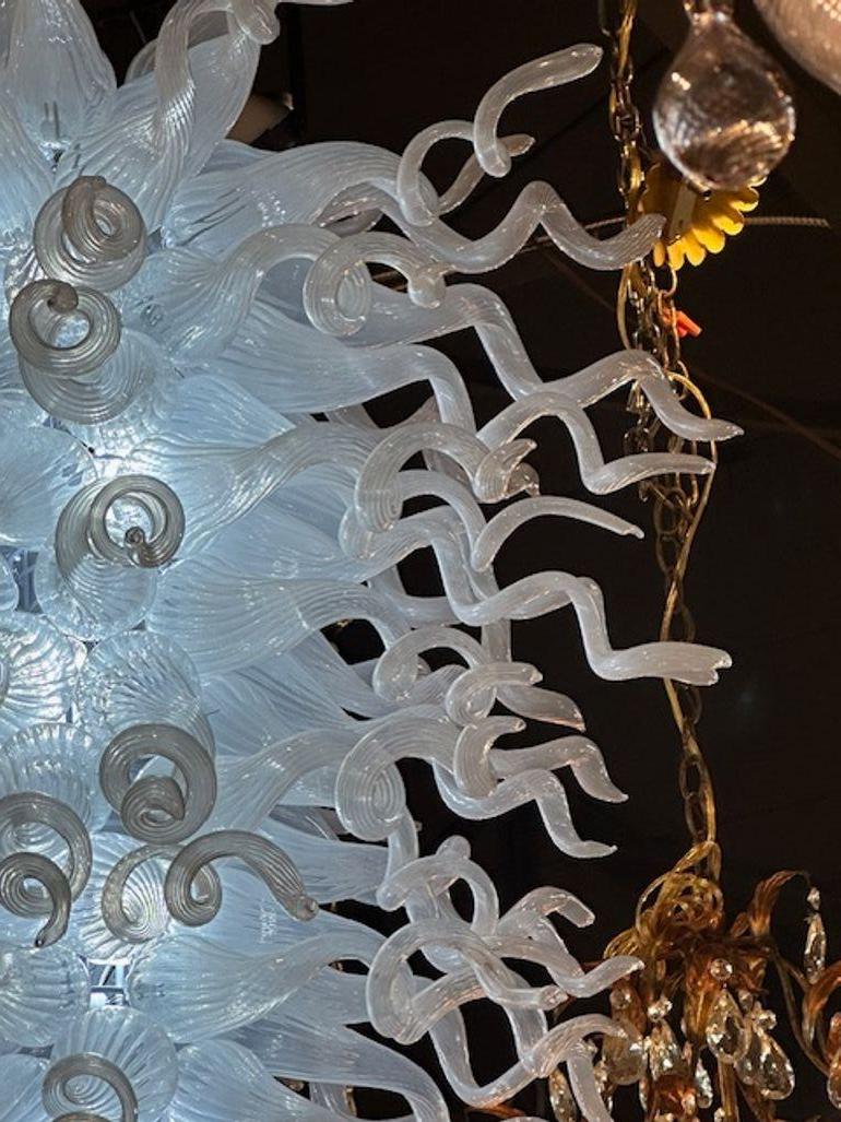 Murano Chihuly Style Blown Glass Chandelier For Sale 3