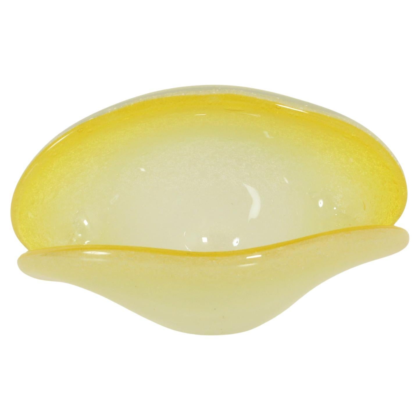 Bol en coquillage Clam de Murano en verre Pulegoso, Italie, années 1960