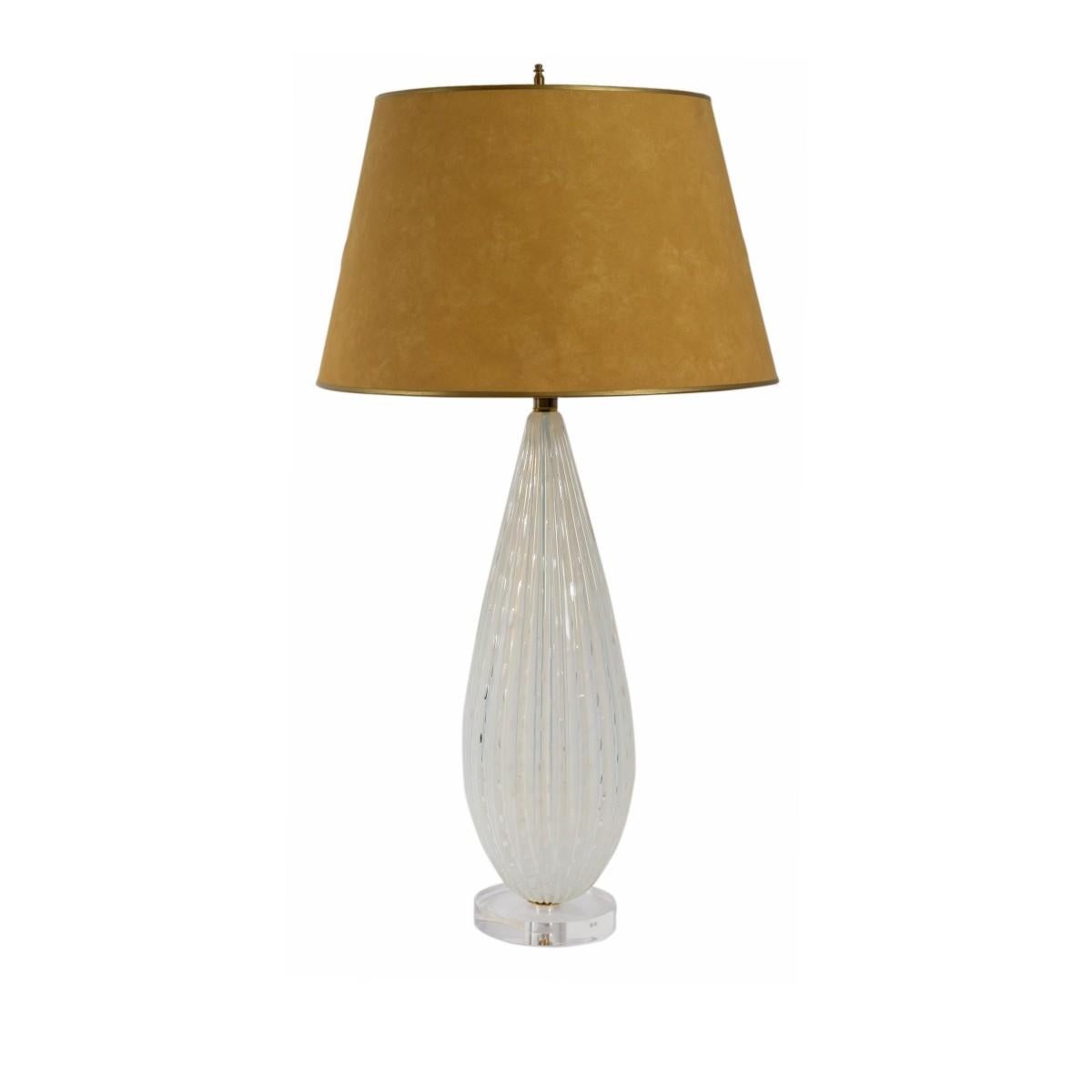 Mid-Century Modern Murano Clear and White Swirl Glass Table Lamp