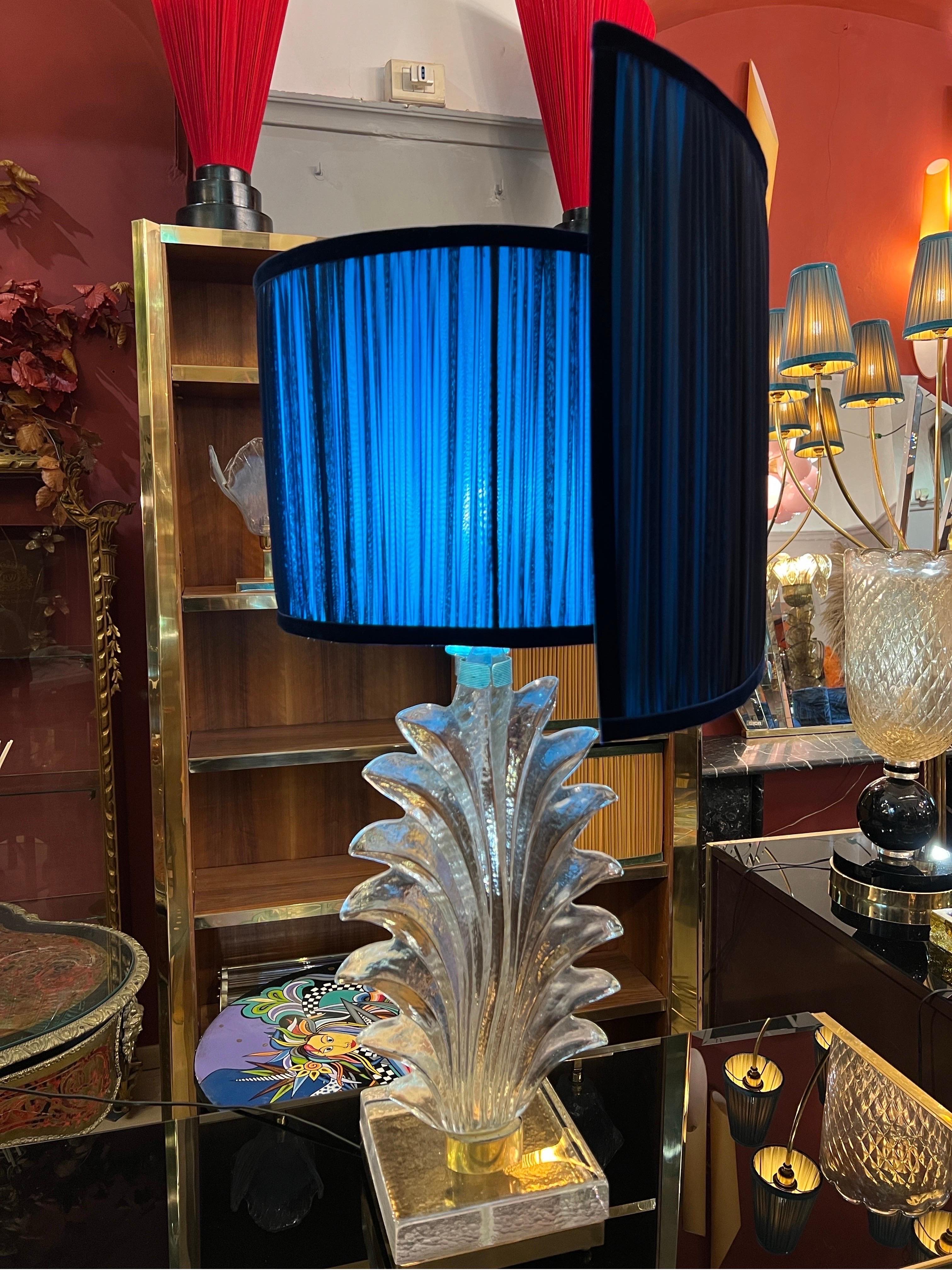 Murano Glass Murano Clear Glass Leaf Table Lamp with our Double Color Spiral Lampshade, 1940s For Sale