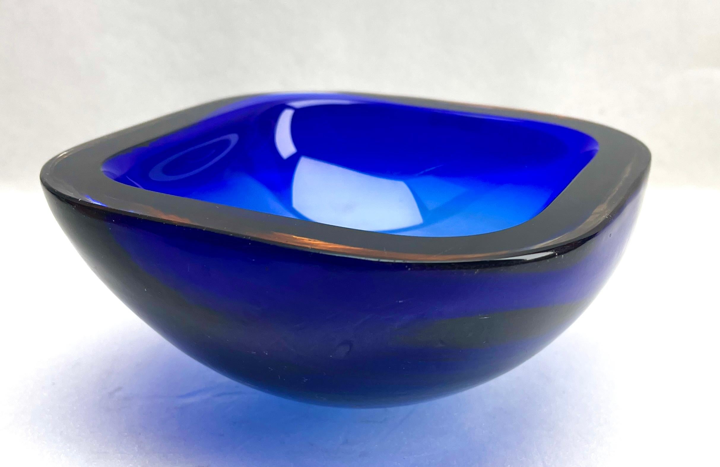 Art Glass Murano Cobalt Glass Bowl Attributed to Flavio Poli for Seguso For Sale