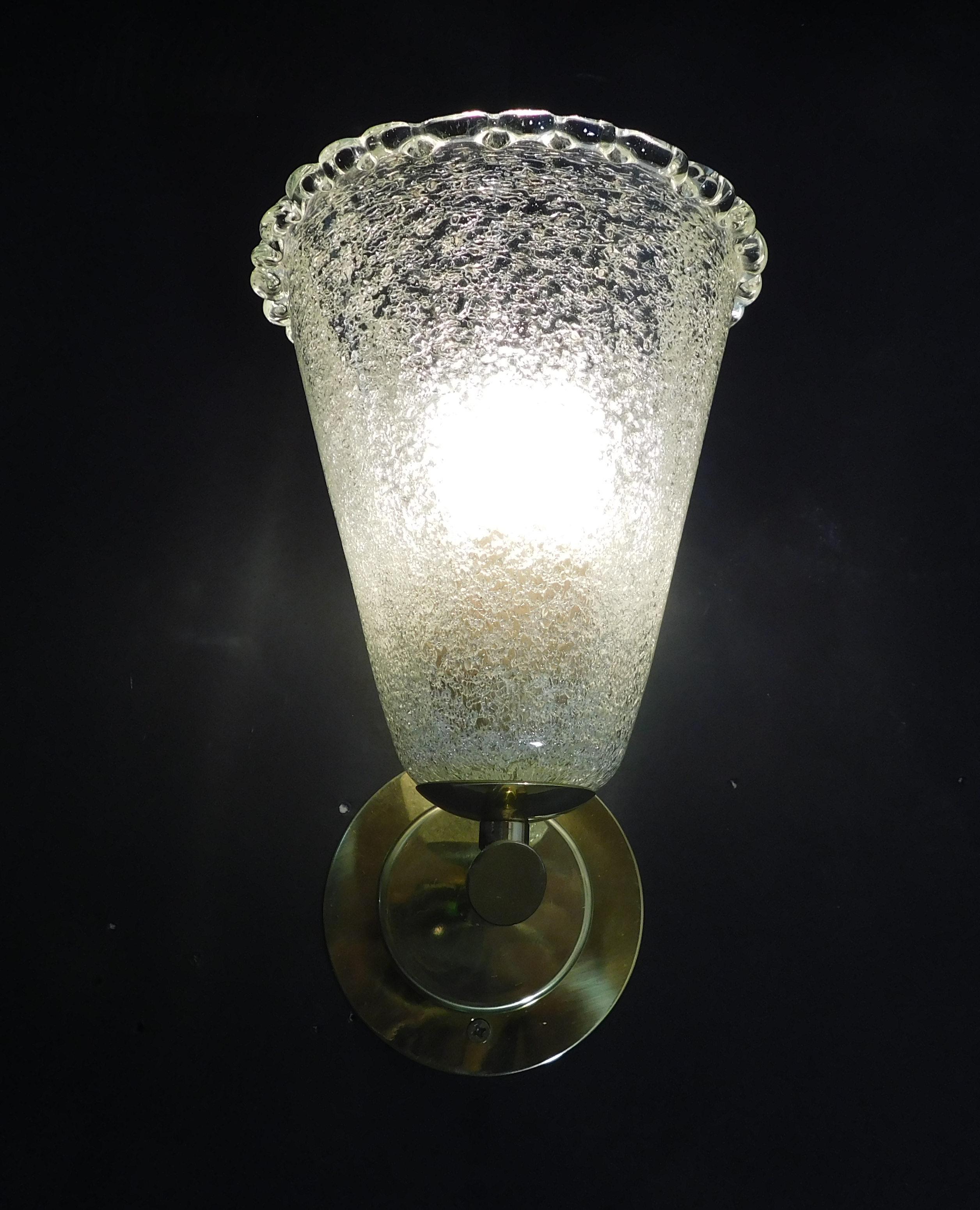 Lámpara de Murano con forma de cono de Barovier e Toso, 3 Disponibles en venta 4