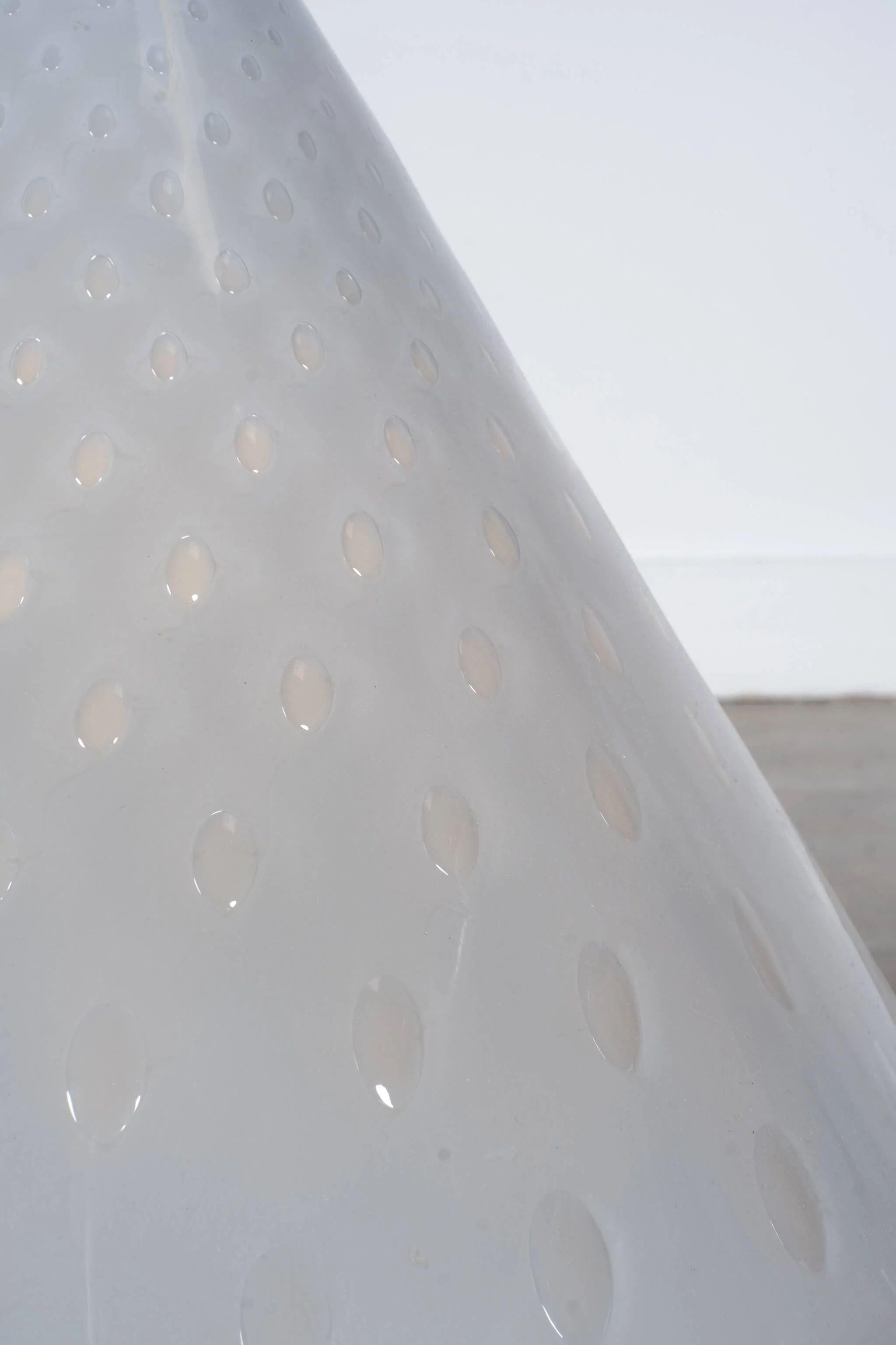 Murano Conical Lamp en Bueno estado para la venta en Toronto, CA