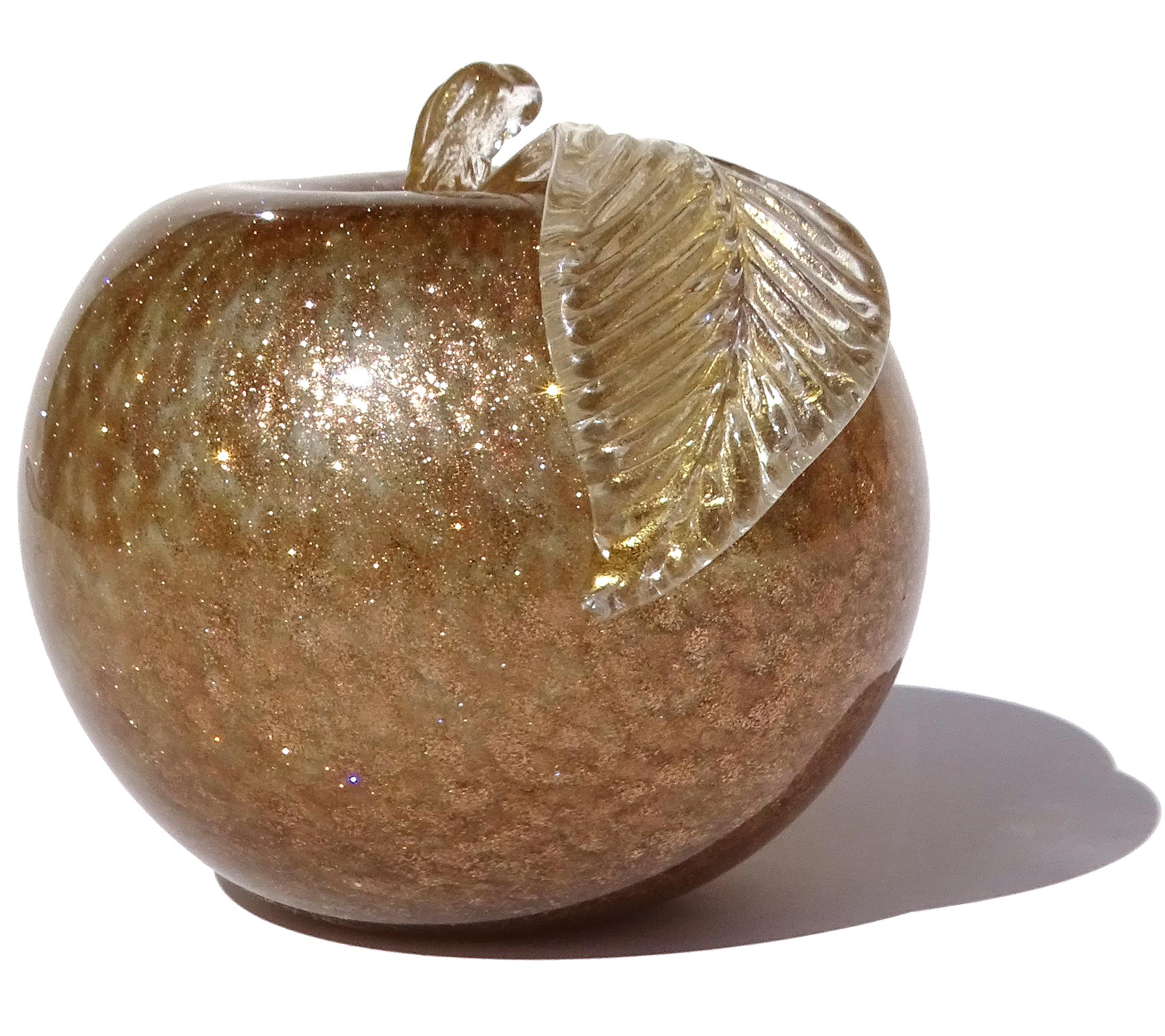 Fatto a mano Scultura in vetro artistico di Murano in rame e oro Pera Mela Banana Frutta in vendita