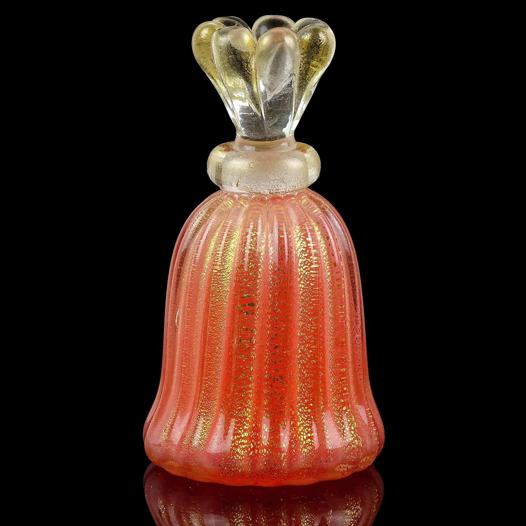 Murano Coral Orange Gold Leaf Italian Art Glass Small Vanity Perfume Bottle In Good Condition For Sale In Kissimmee, FL