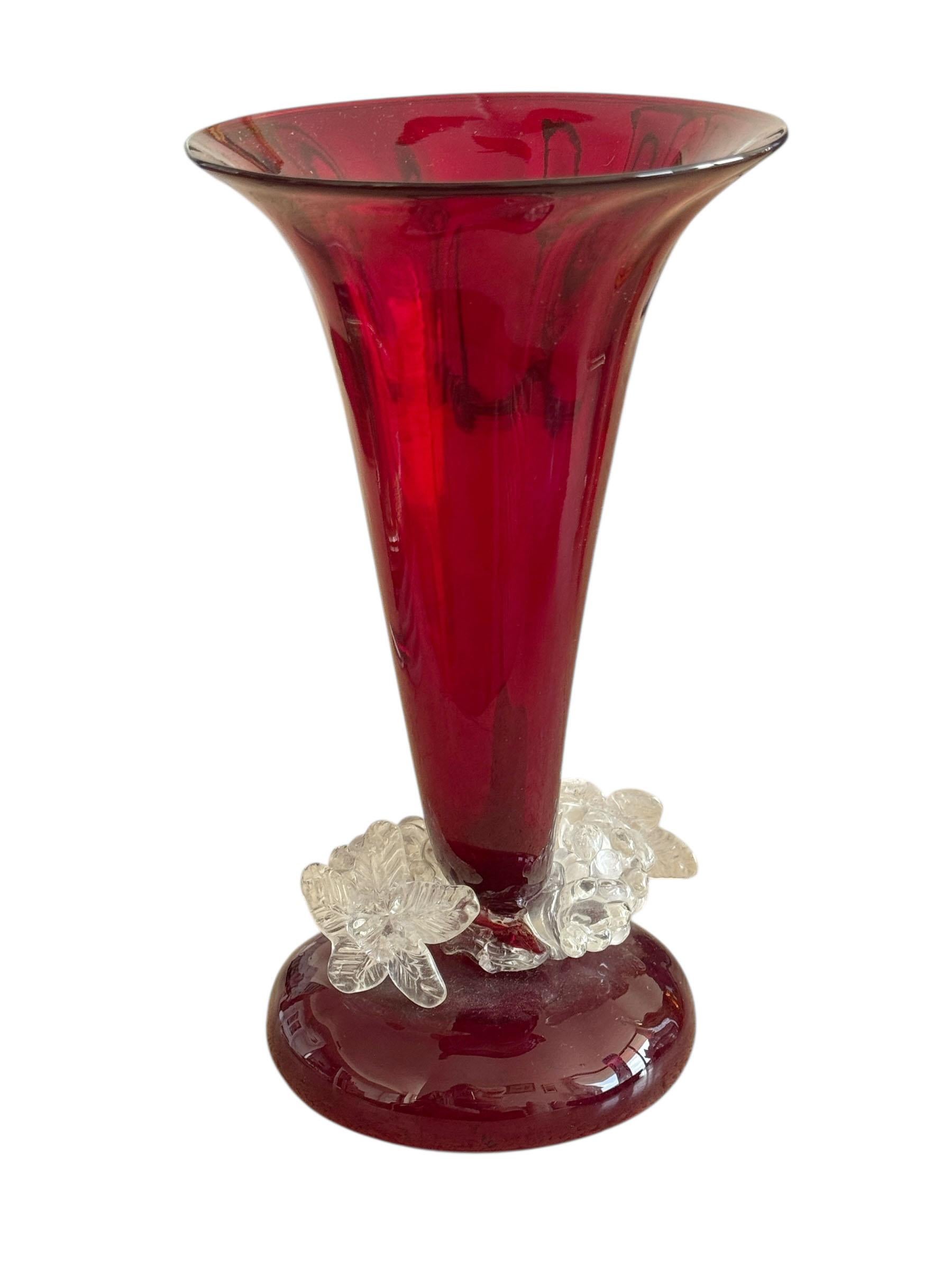 Murano Cornucopia Vase With Grapes For Sale 5