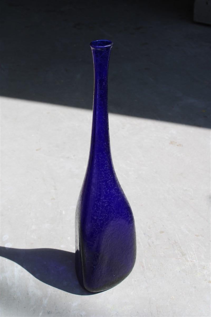 Murano Corroded Glass Bottle Cobalt Blue Mid-century Italian Design Seguso For Sale 2