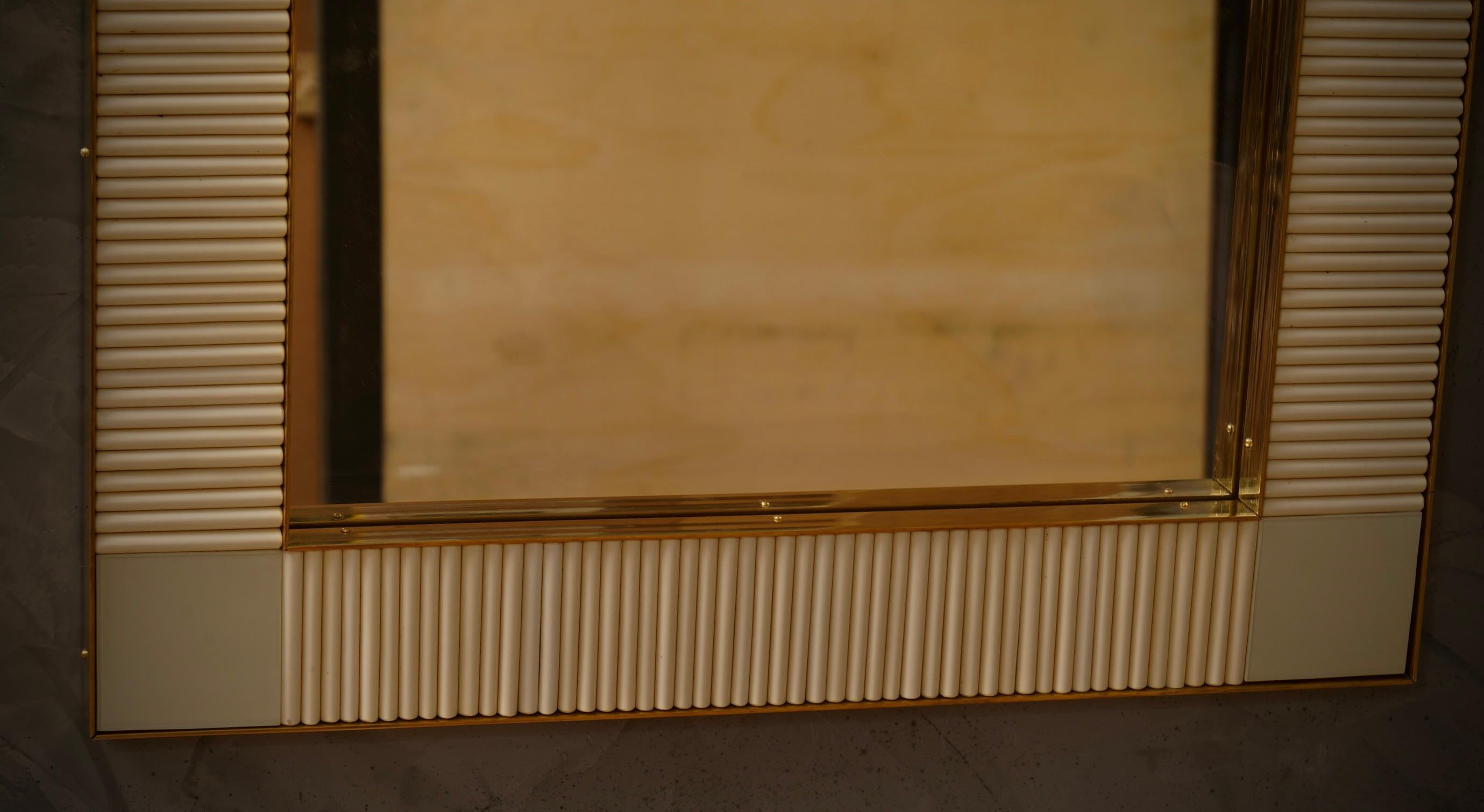 XXIe siècle et contemporain Miroir mural Consolle de Murano du milieu du siècle dernier, 2000 en vente