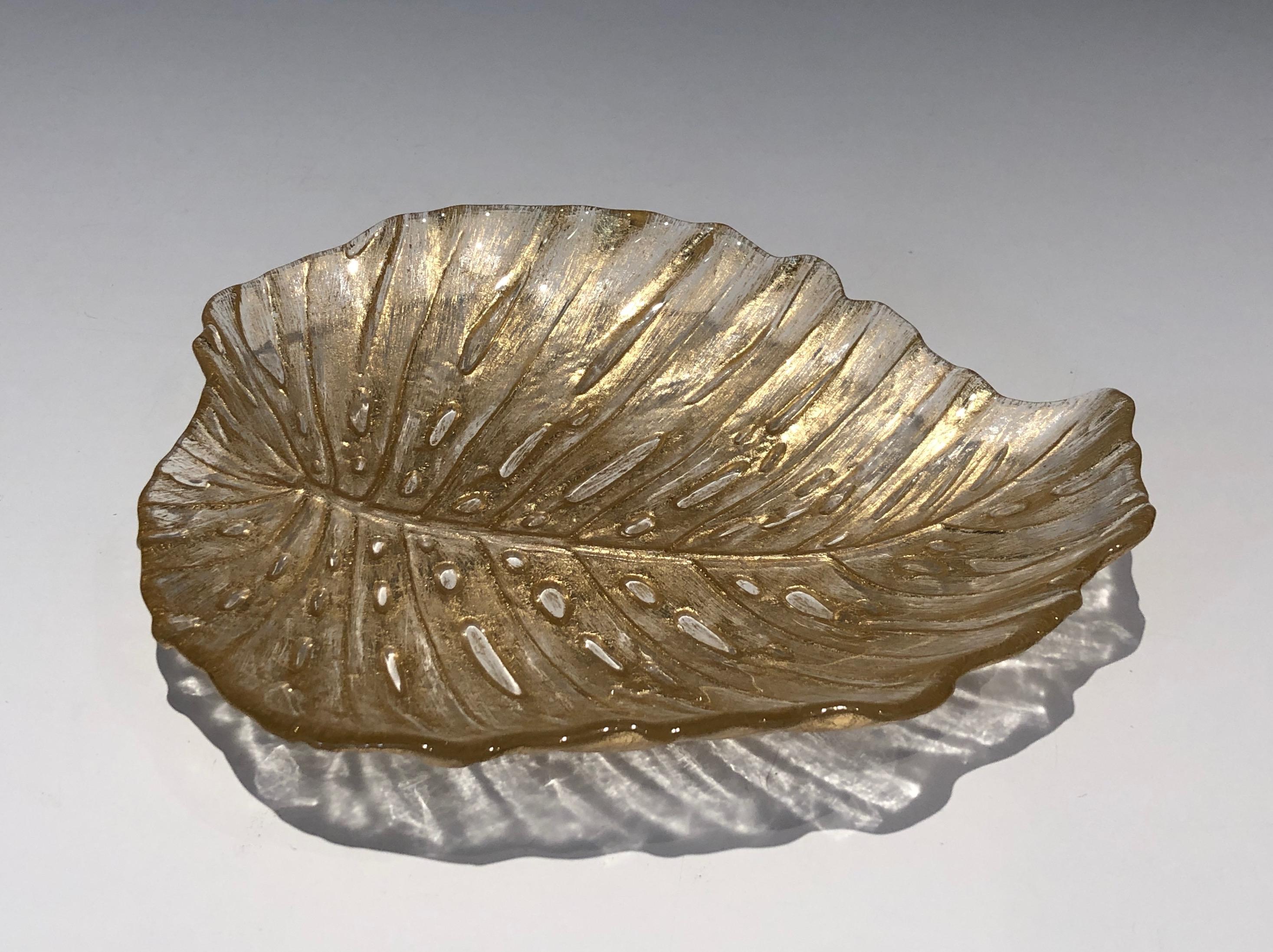 Vide-Poche de Murano en forme de feuille de chêne cristallin, œuvre italienne, vers 1970 en vente 2