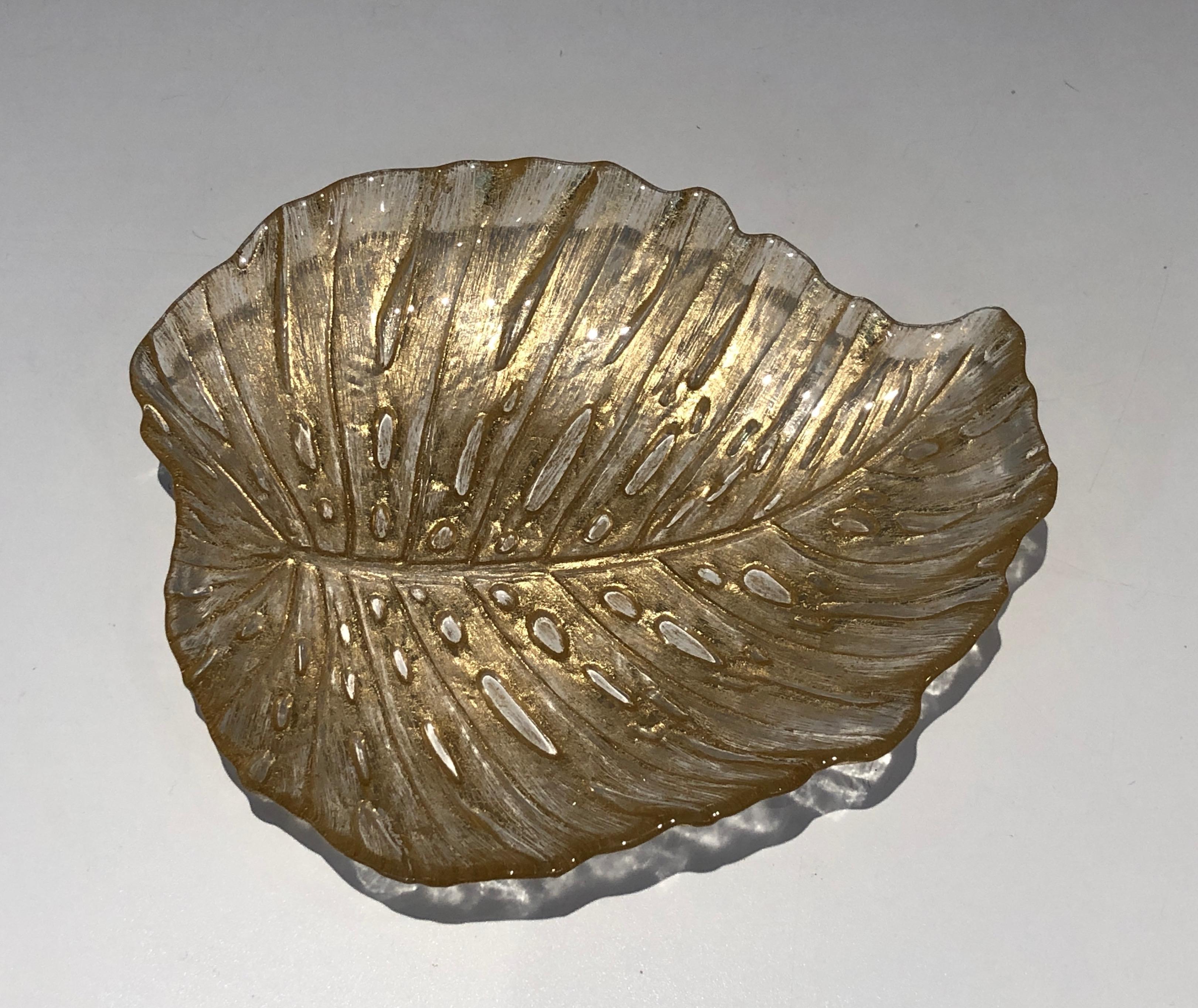 Vide-Poche de Murano en forme de feuille de chêne cristallin, œuvre italienne, vers 1970 en vente 5