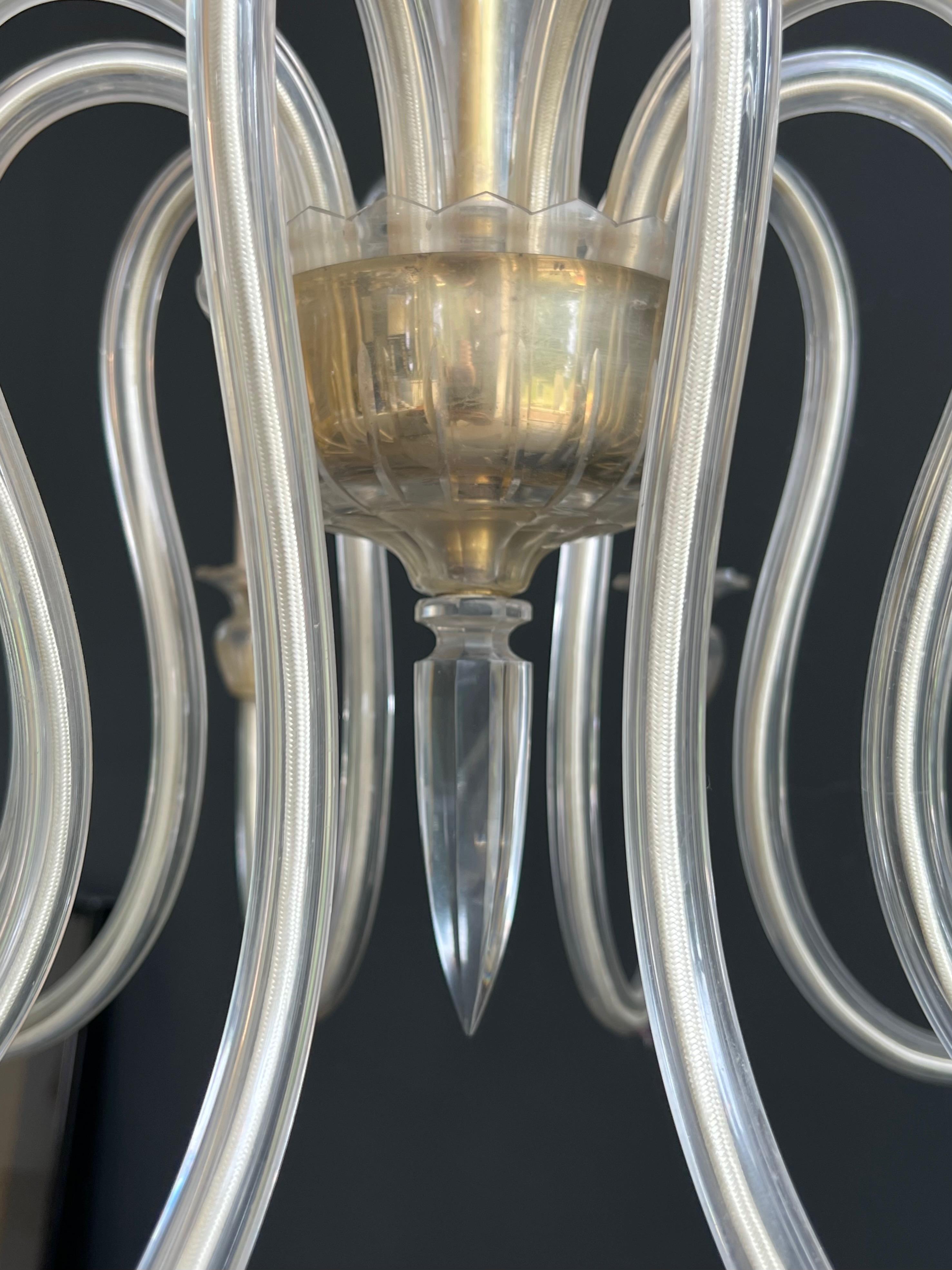 Araña de cristal de Murano con 10 brazos. Obra italiana. Alrededor de 1970 en venta 8