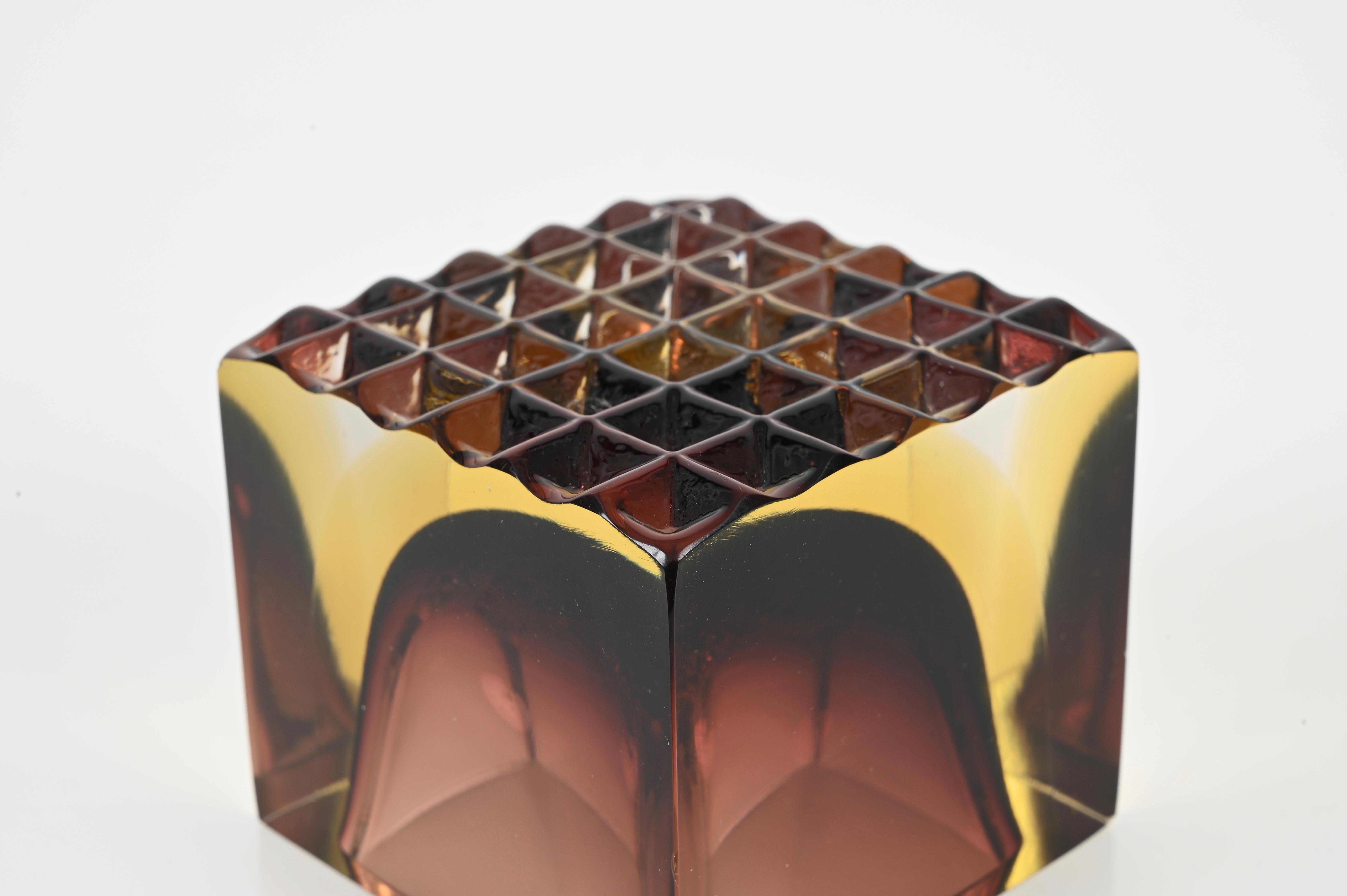 Vetro decorativo di Murano Glass Sommerso Merlot e Giallo, F. Poli Italia, 1960 in vendita 3