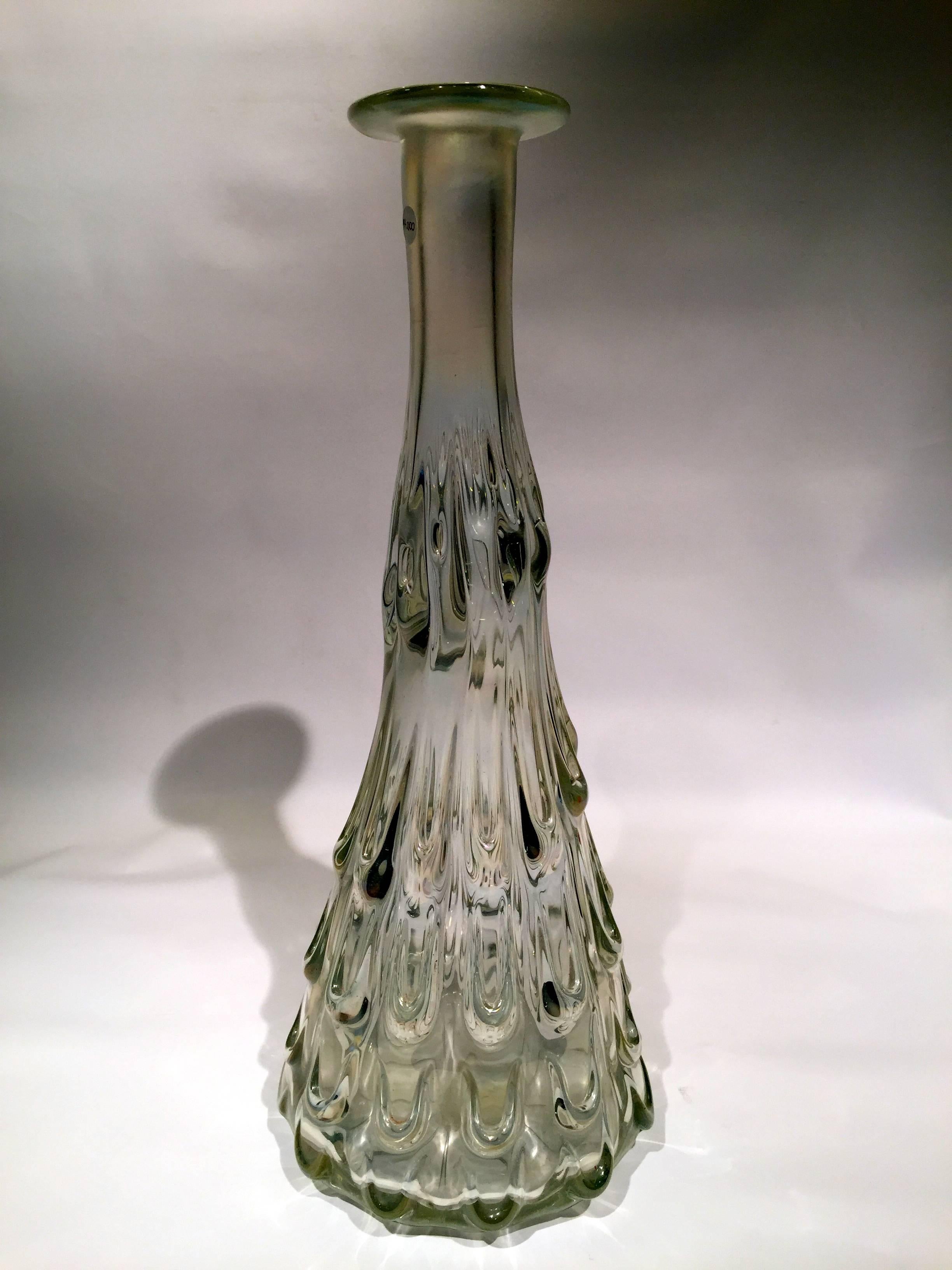Murano Dino Martens Iridescent Glass Vase, 1950 In Excellent Condition For Sale In Rio de Janeiro, RJ