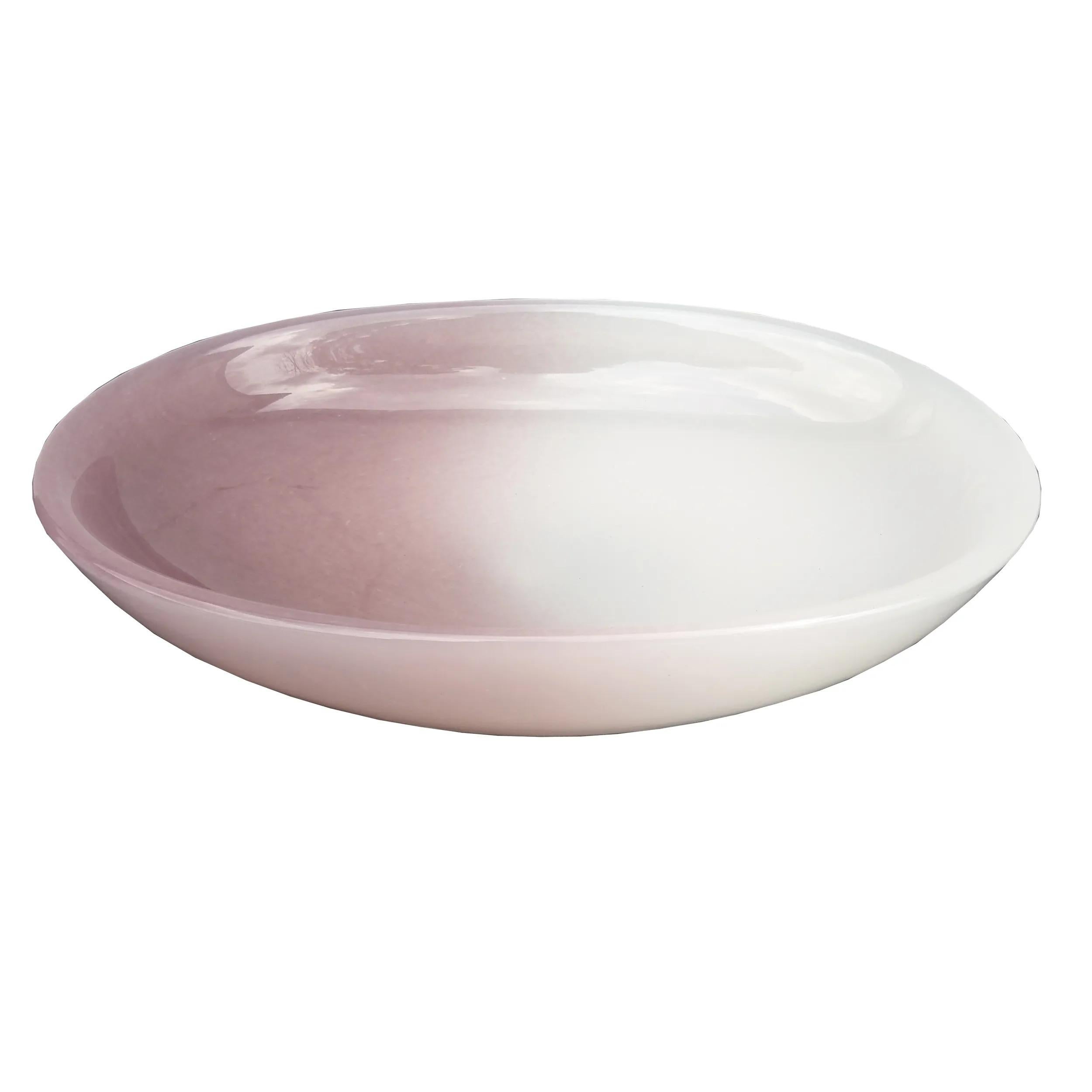 Striking Murano Hand Blown 2 Tone White Italian Art Glass Bowl.

Beautiful Murano hand blown opal Italian art glass bowl. Can be used as a display piece on any table. Measures: 13