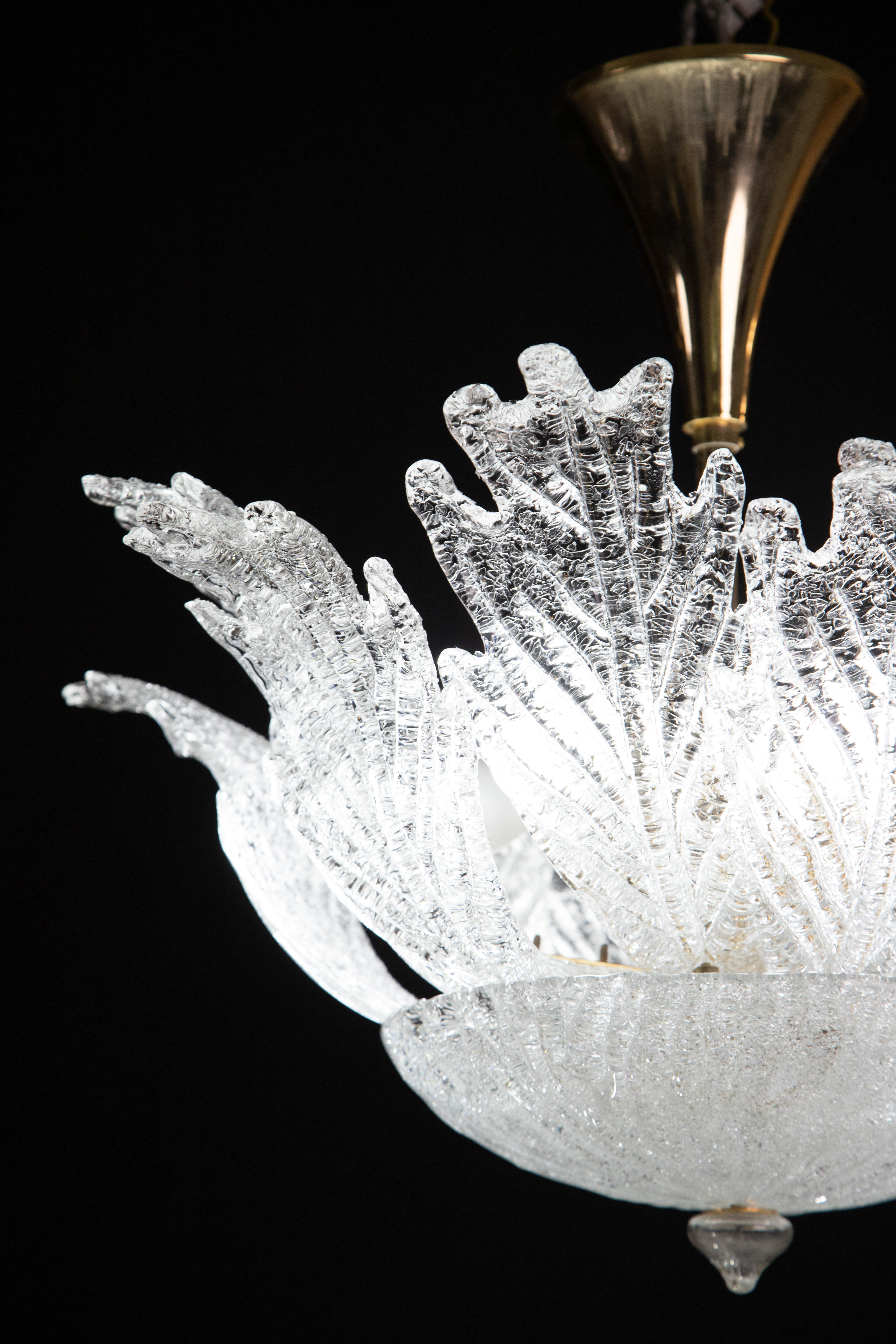 Murano Elegant Vintage Chandelier, 1970s In Good Condition For Sale In Roma, IT