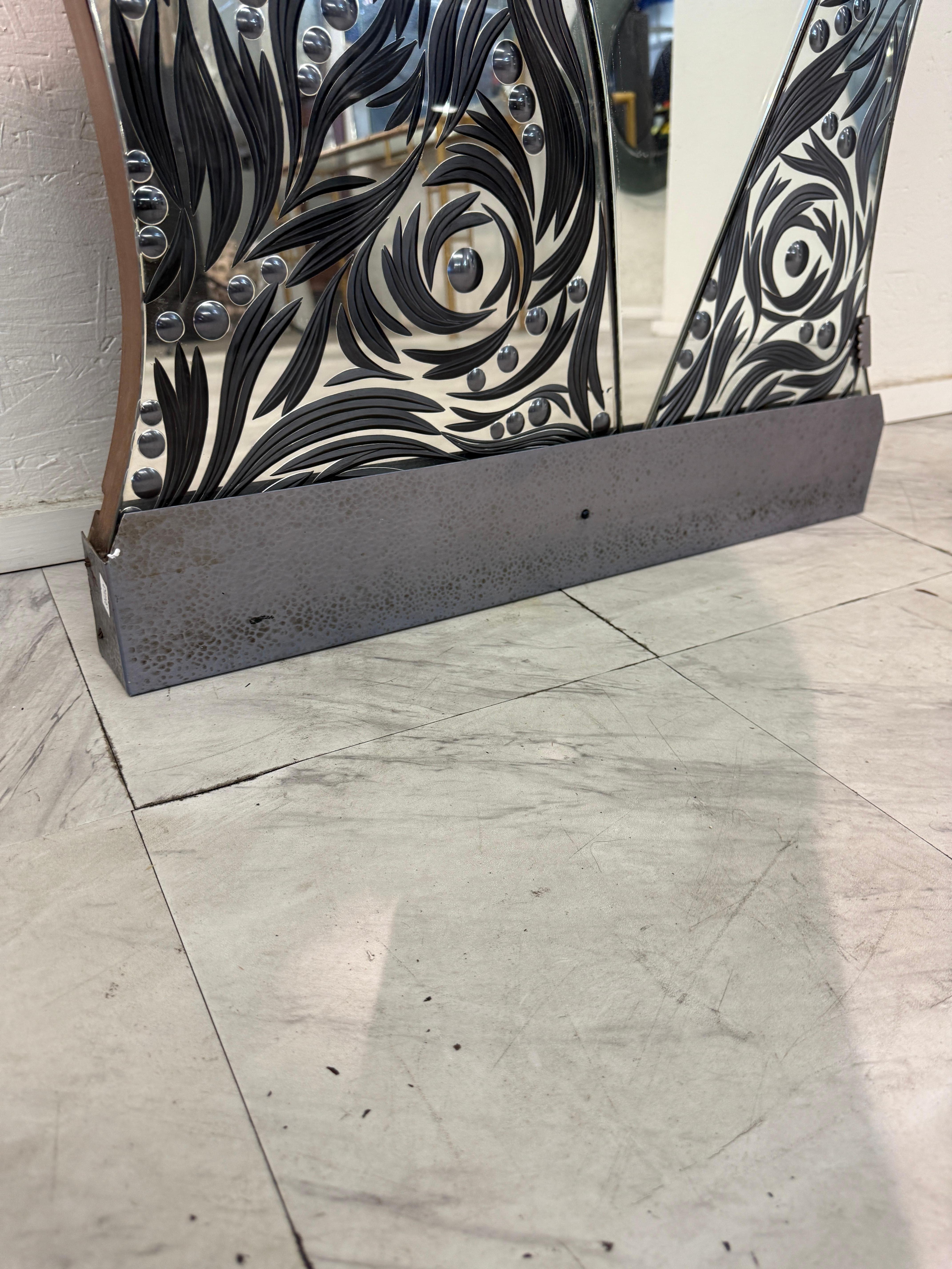 Italian Murano Etched Glass Floor Mirror with Integrated Console Shelf 1950s For Sale