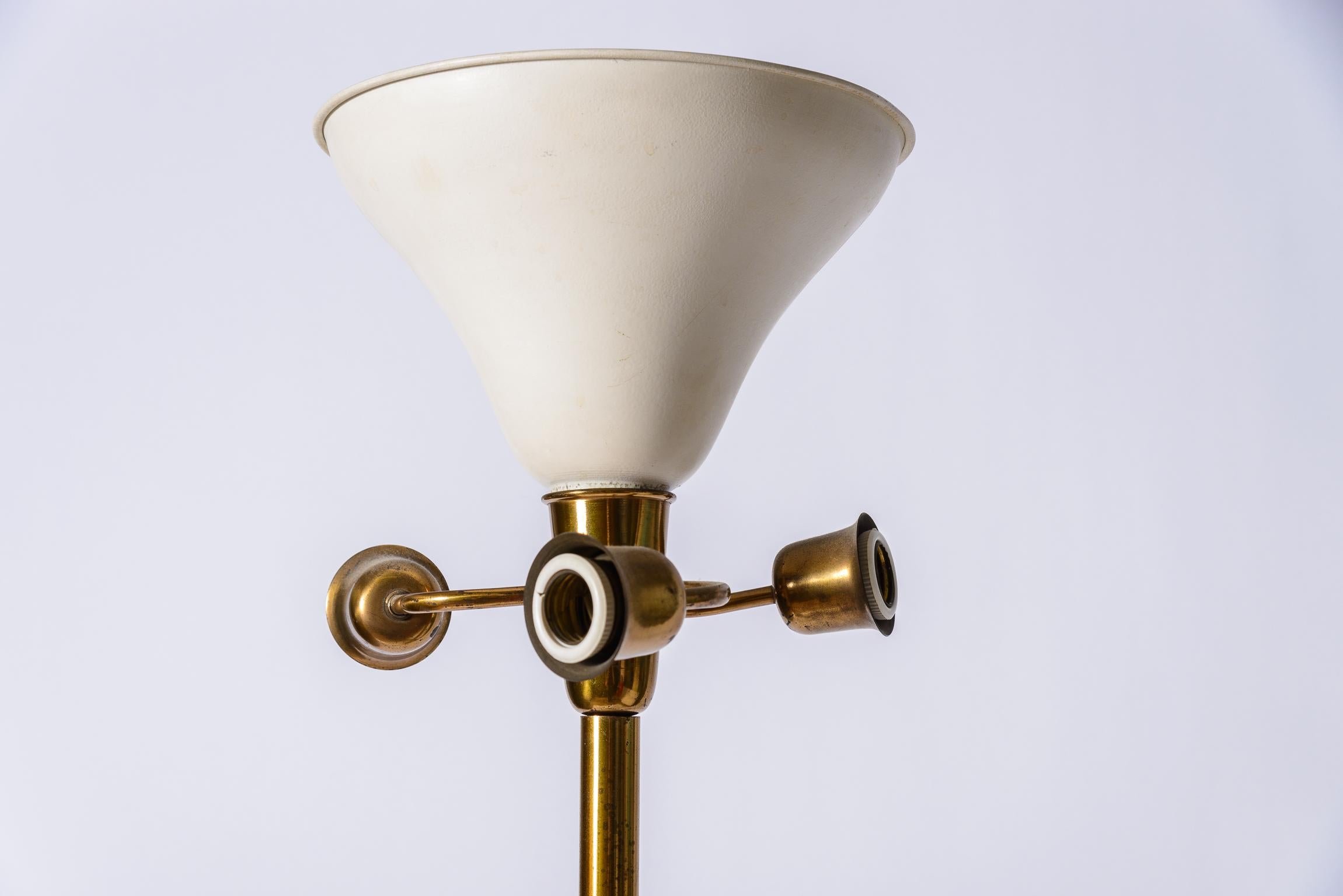 Murano Floor Lamp Attributed To Seguso In Good Condition For Sale In West Palm Beach, FL