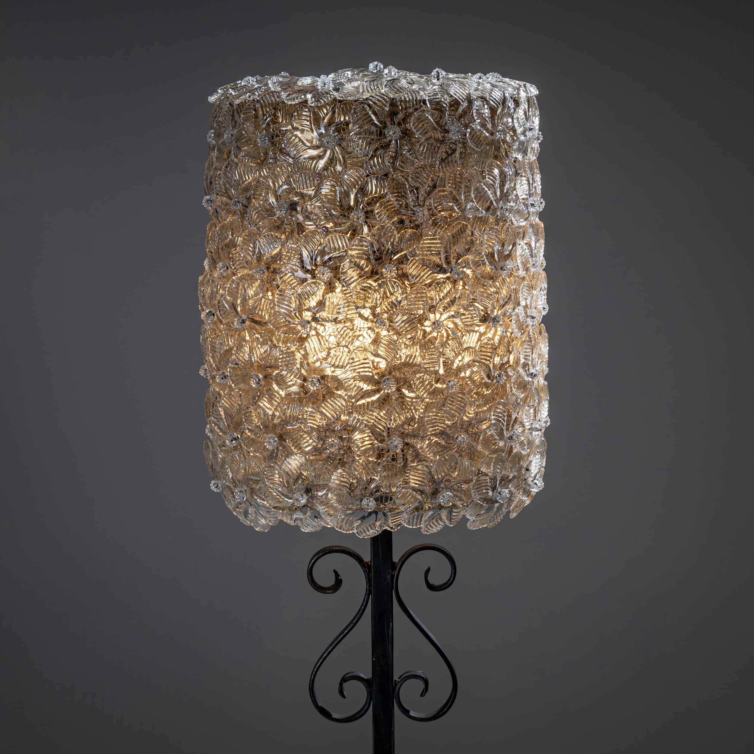 20th Century Murano Floor Lamp ‘Millefiori’ with Glass Flowers, attributed to Barovier & Toso For Sale