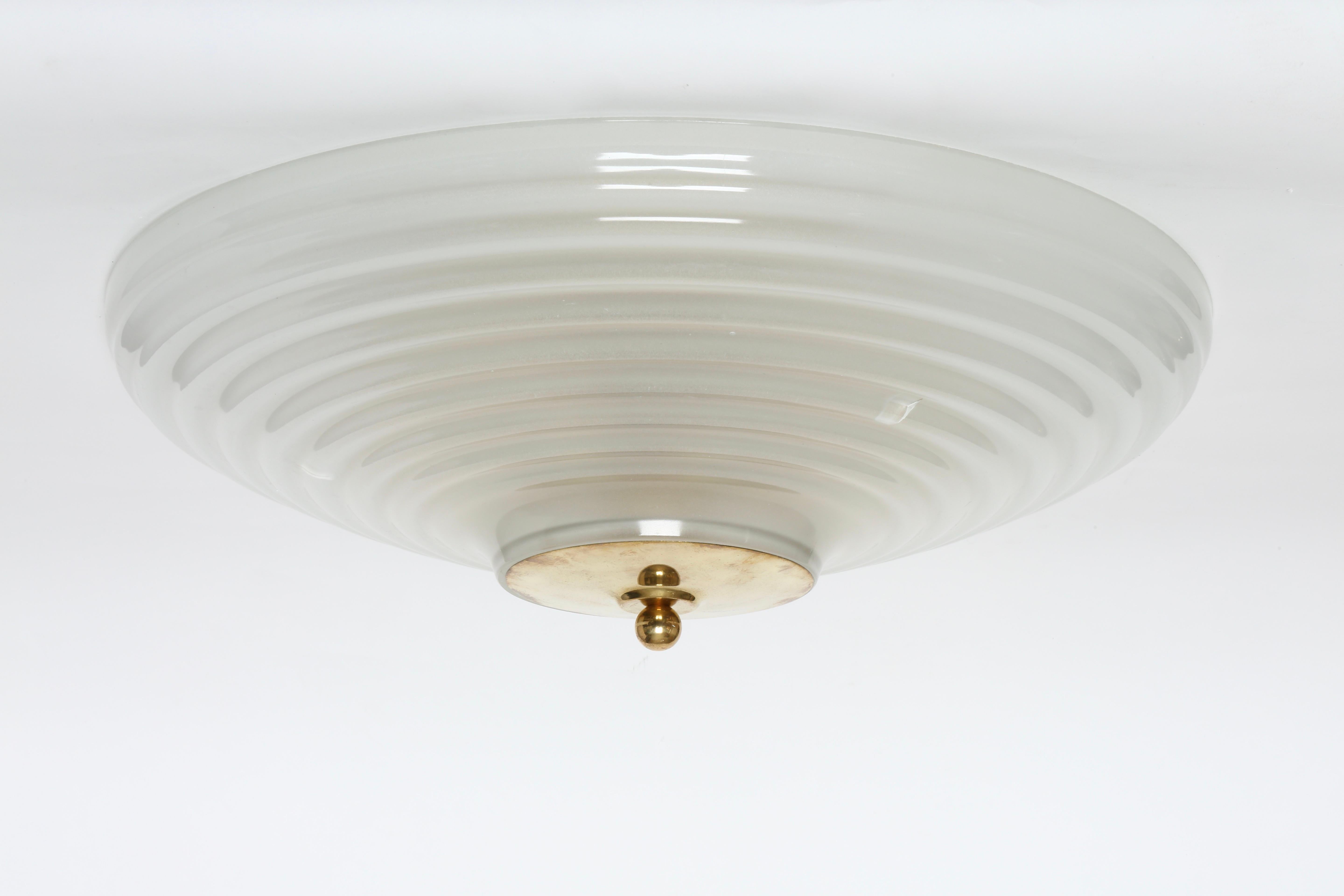 Murano Flush Mount ceiling light by Fidenza Vetraria, Italy circa 1960s For Sale 4