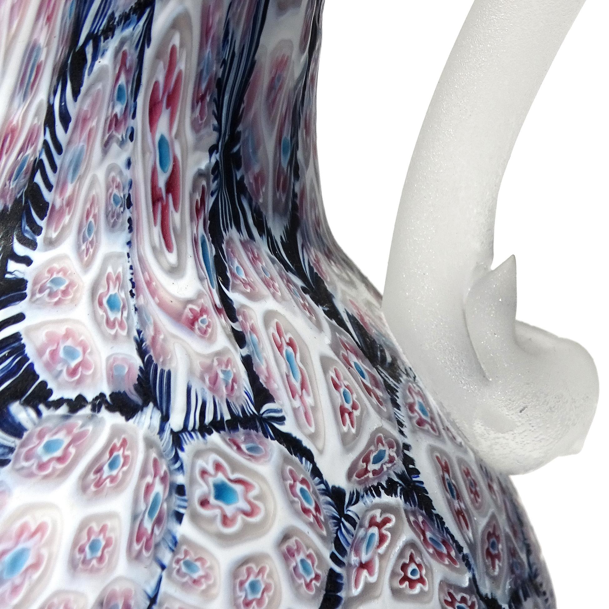 Murano Fratelli Toso Black Millefiori Flower Mosaic Italian Art Glass Pitcher (Handgefertigt) im Angebot