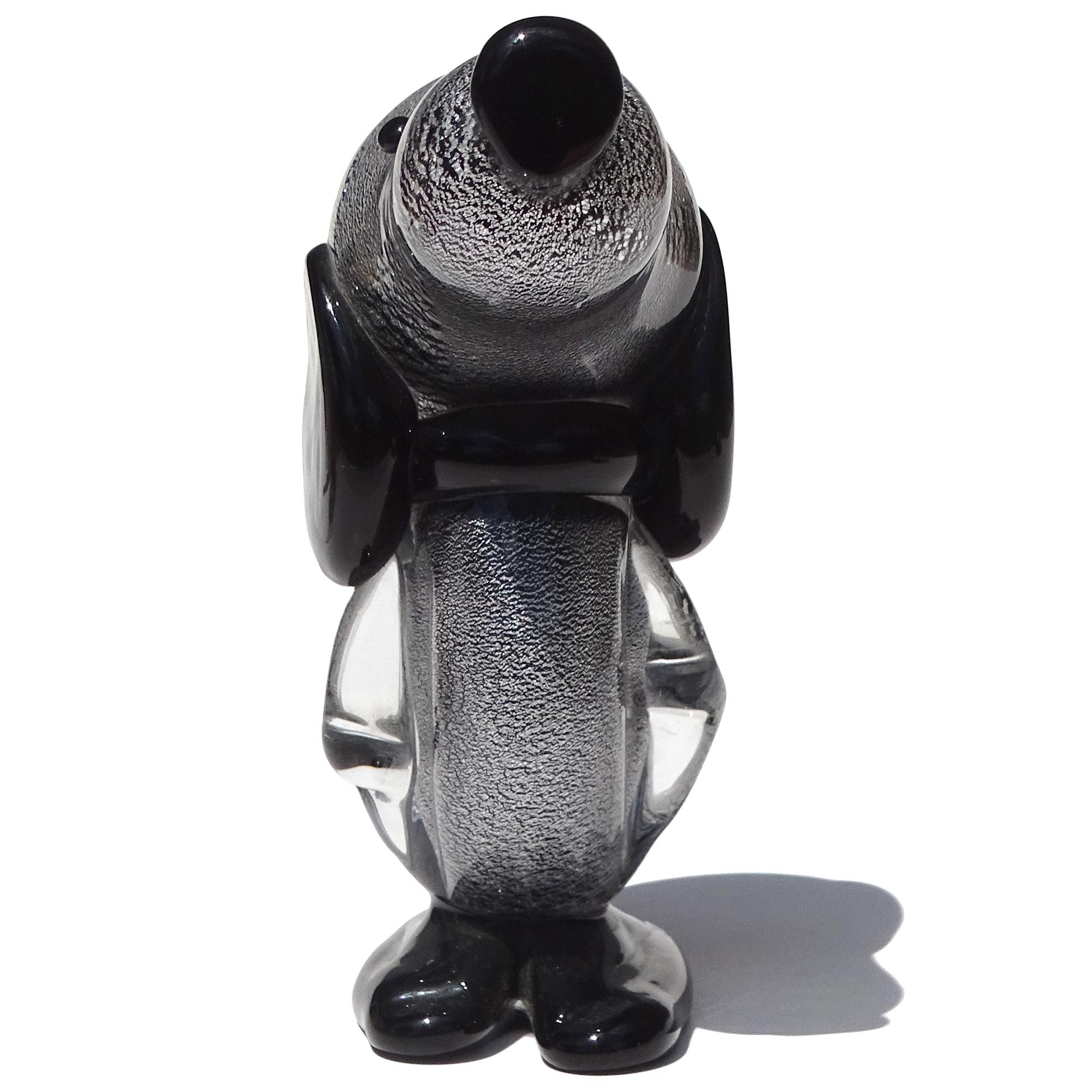 Italiano Murano Gambaro & Poggi Scultura di cane Snoopy in vetro artistico italiano, nero e argento a scaglie in vendita