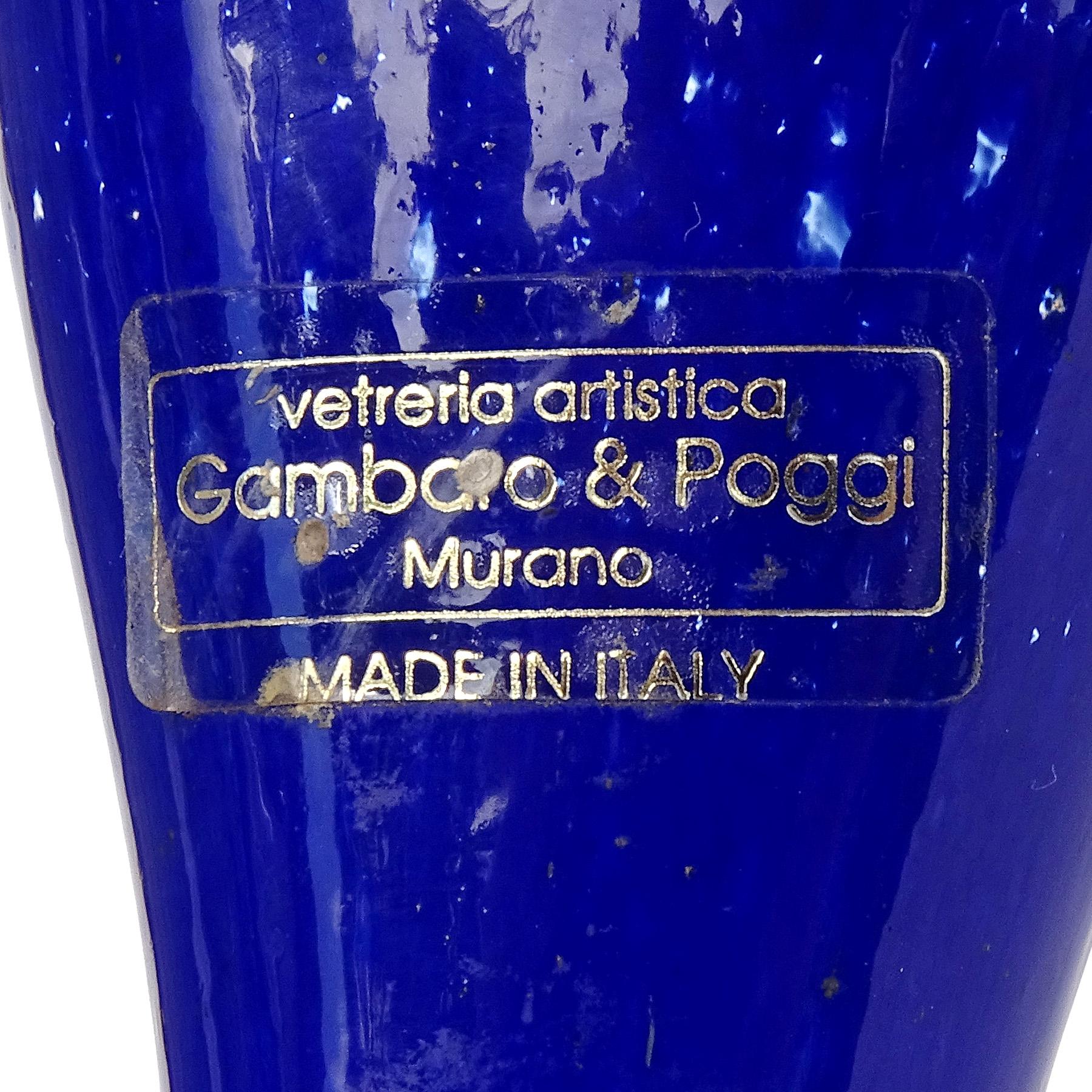 Presse-papiers oiseau en verre d'art italien de Murano Gambaro Poggi rouge, bleu et violet Bon état - En vente à Kissimmee, FL