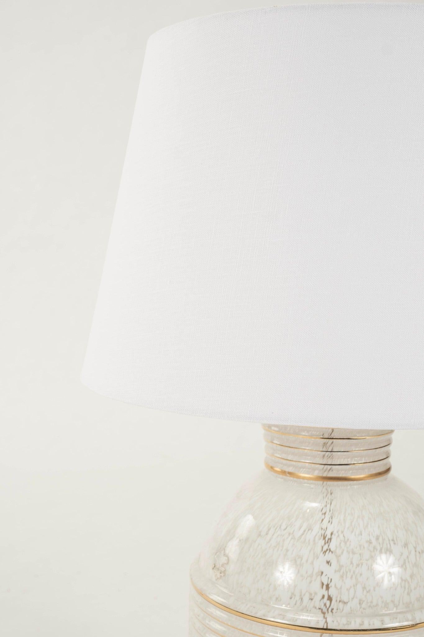italien Lampe en verre doré de Murano en vente