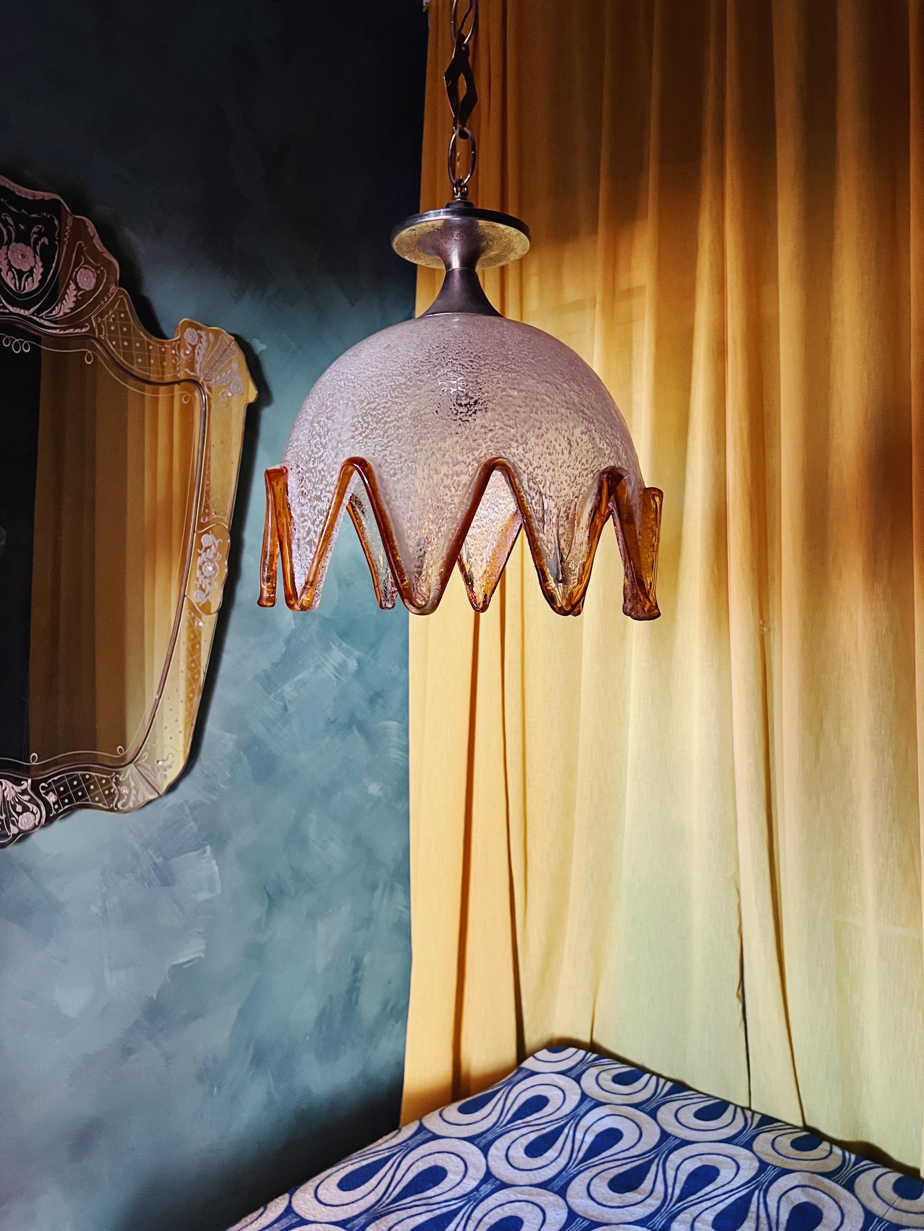 italien Lampe à suspension en verre de Murano par Mazzega Murano 1970 Italie en vente