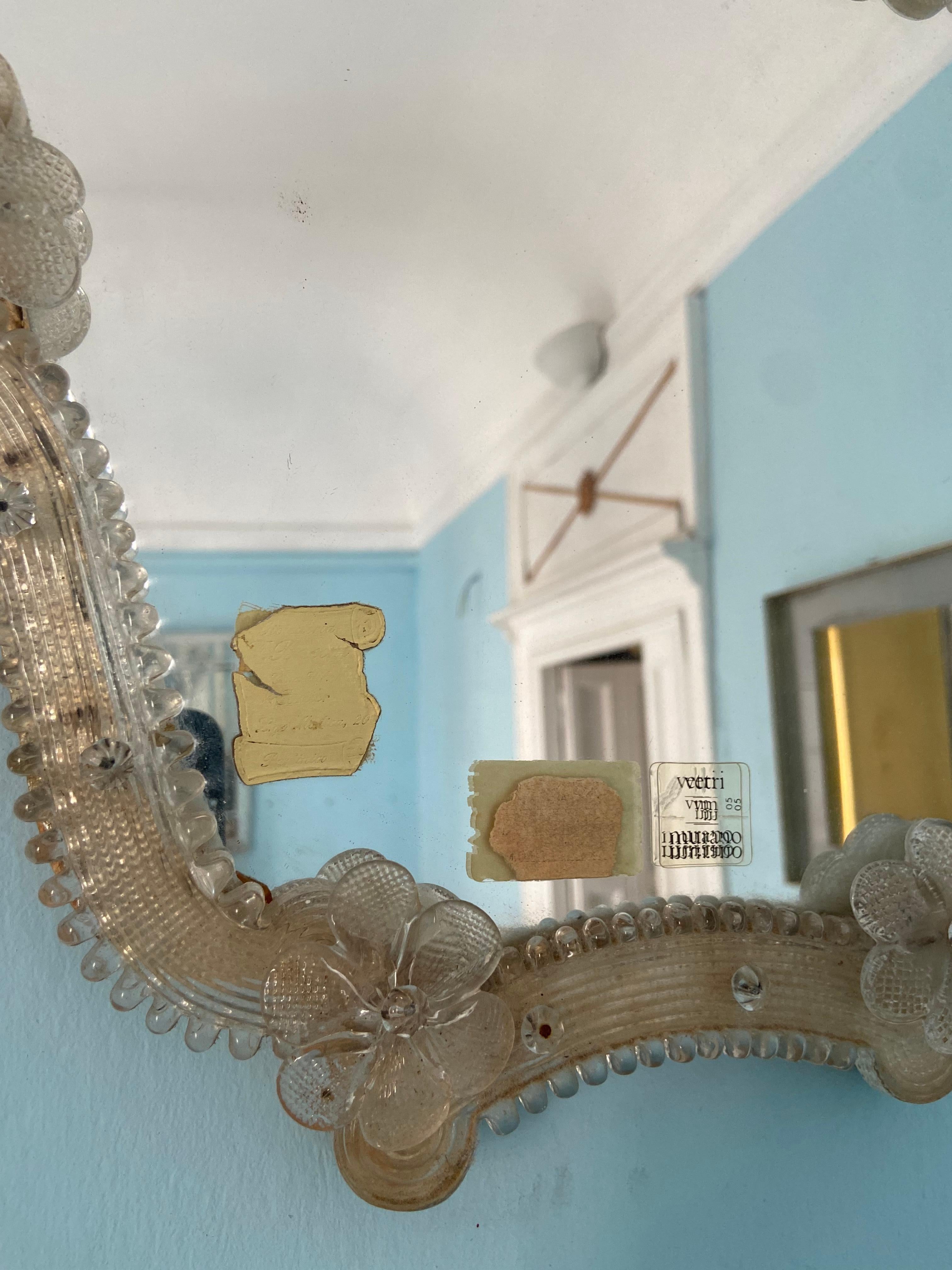 italien Verre de Murano 1960s Miroir mural en vente