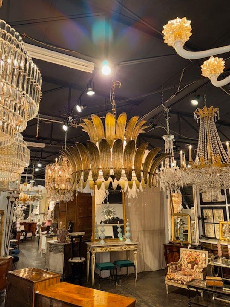 Murano Glas 2-Tier Palm Leaf Kronleuchter im Zustand „Gut“ im Angebot in Dallas, TX