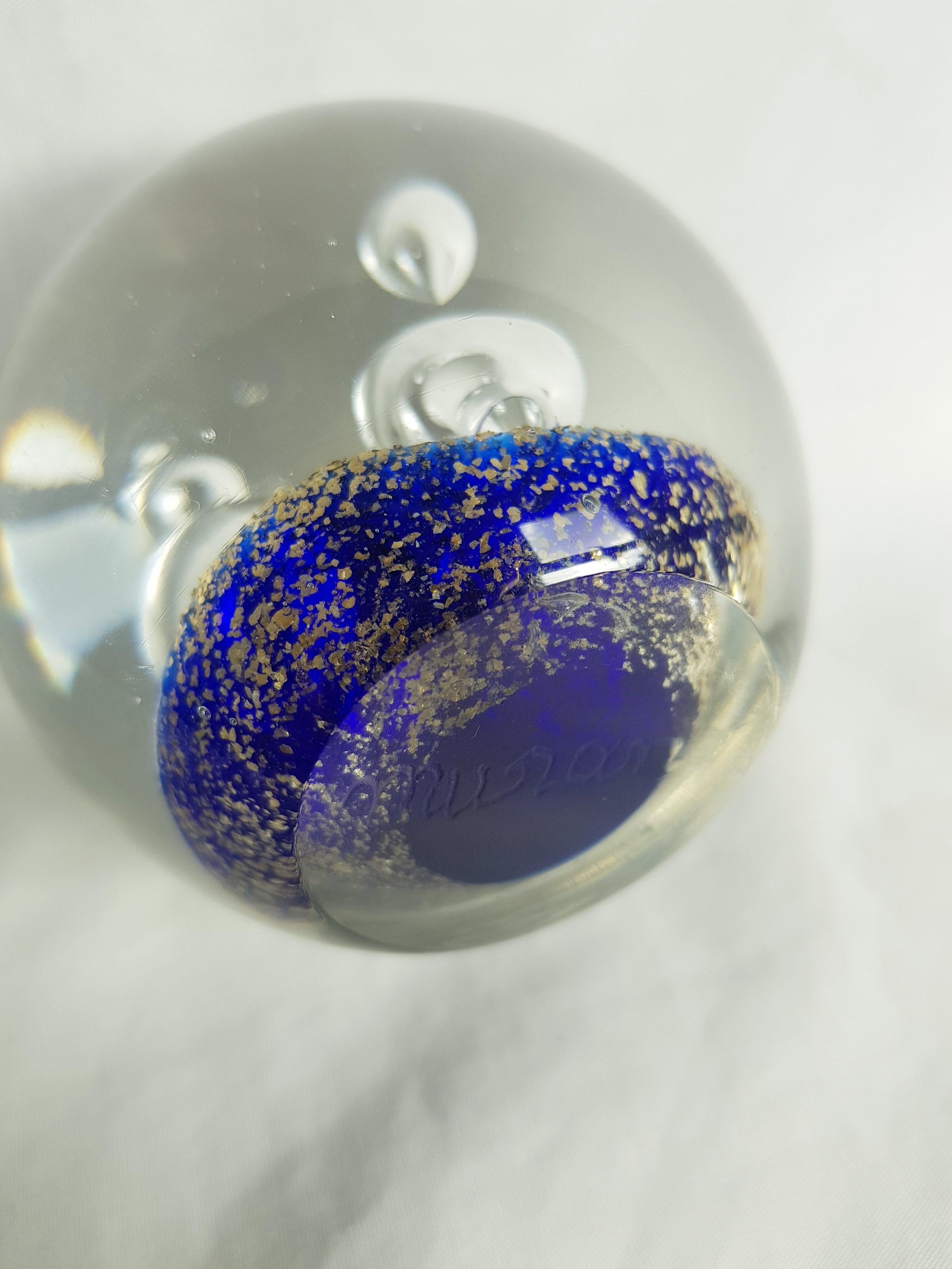 controlled bubble paperweight