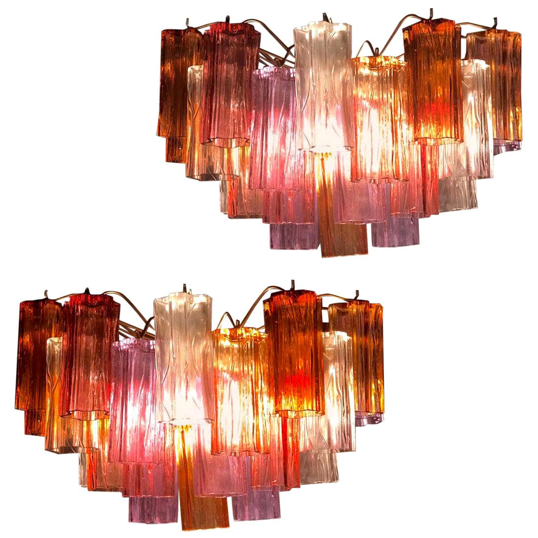 Sorprendentes bollos multicolores de cristal de Murano atribuidos a Venini