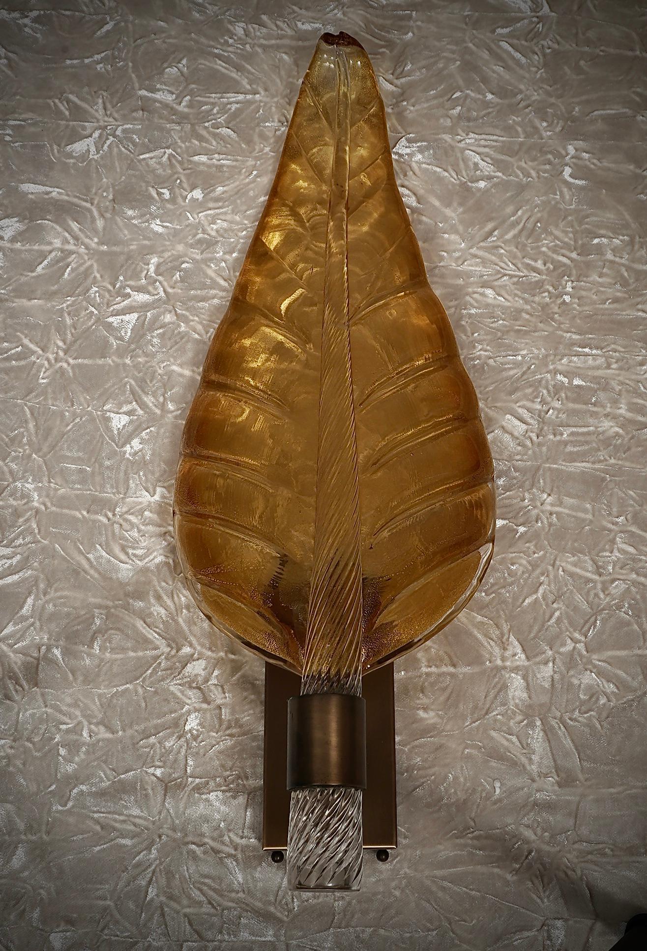 Lámpara de pared y apliques de cristal de Murano color ámbar, 1980 en venta 1