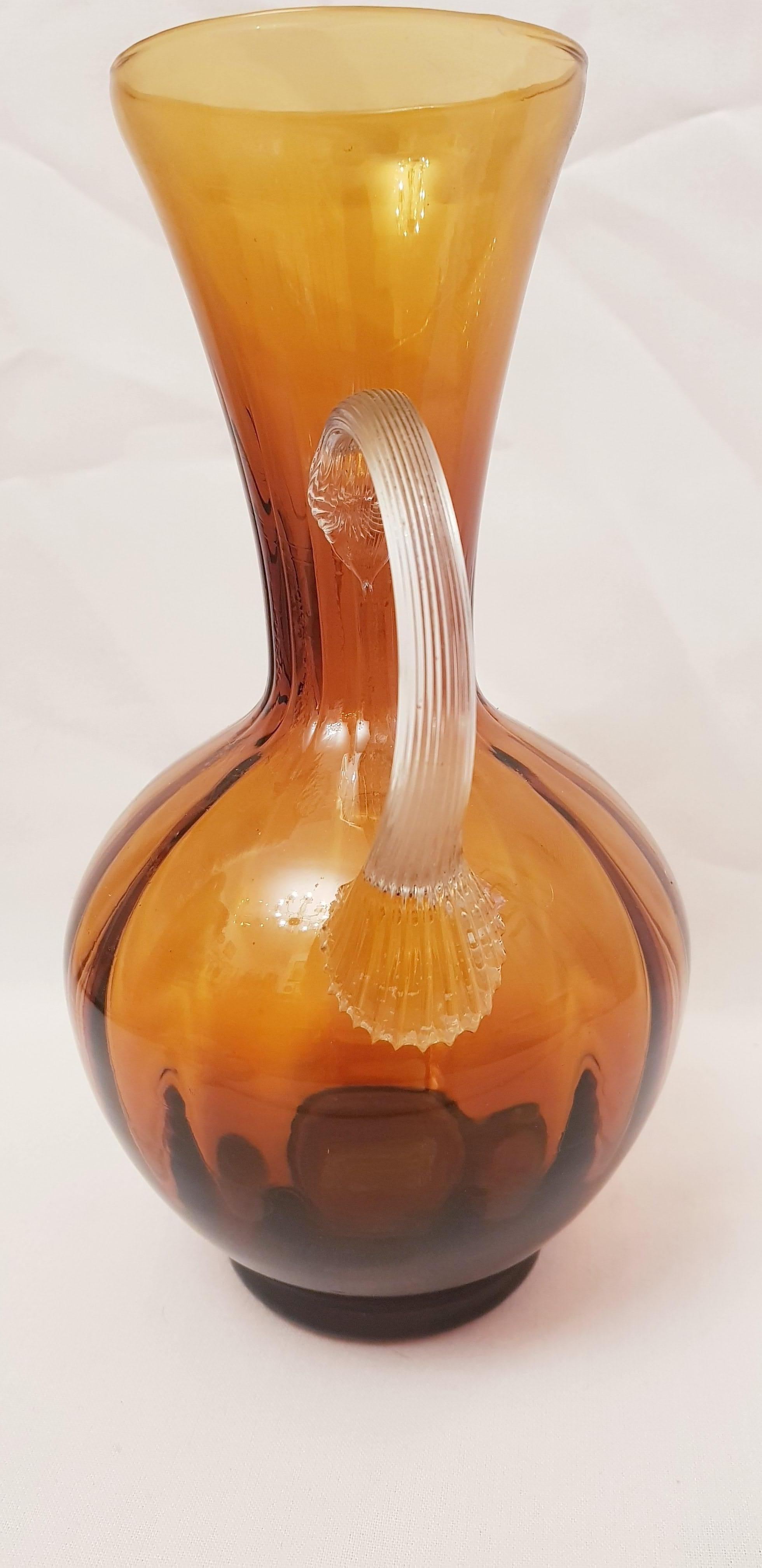 Art Deco Murano glass Amfora vase by Carlo Moretti  For Sale