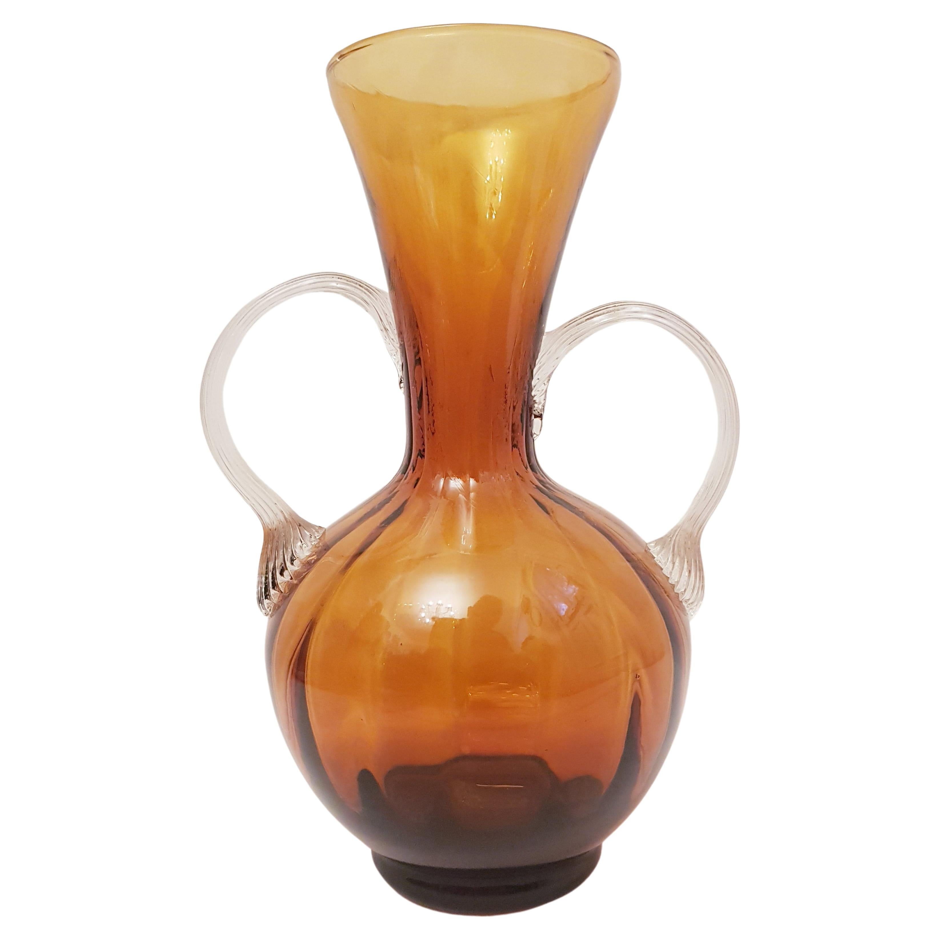 Murano glass Amfora vase by Carlo Moretti  For Sale