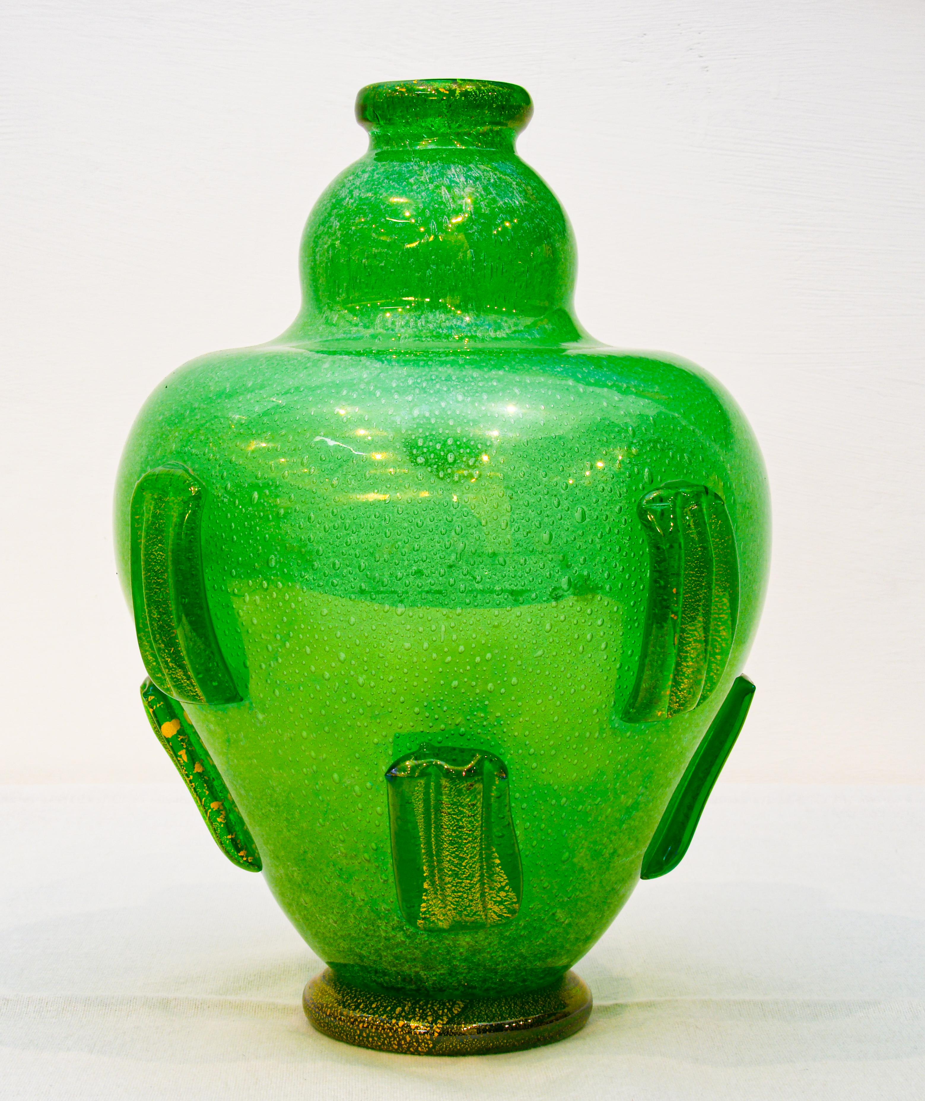 Mid-Century Modern Vase Pulegoso en verre de Murano « Amphore » de Napoleone Martinuzzi pour Venini