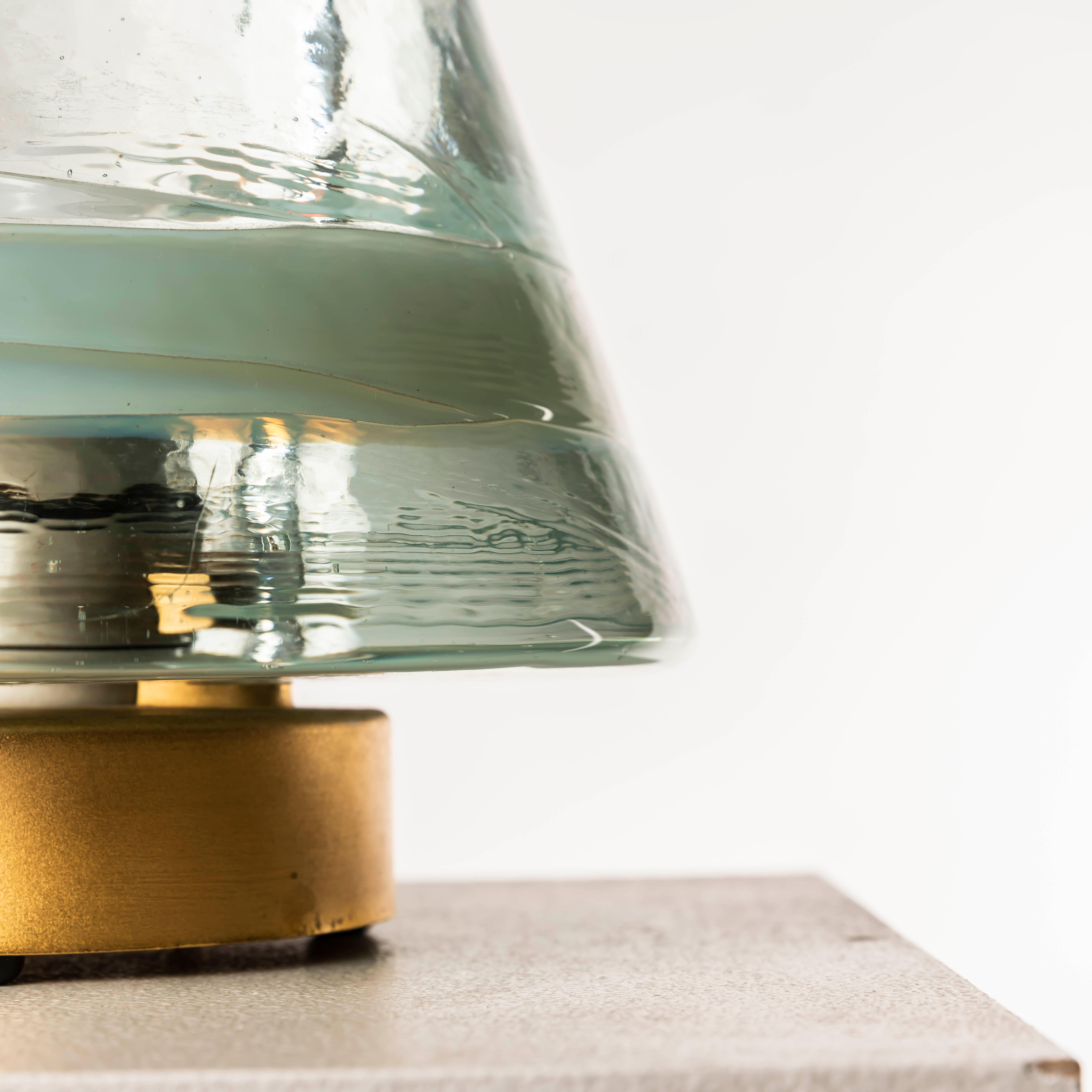 Lampe de table en verre de Murano conçue par Renato Toso et Roberto Pamio/Leucos en vente 4