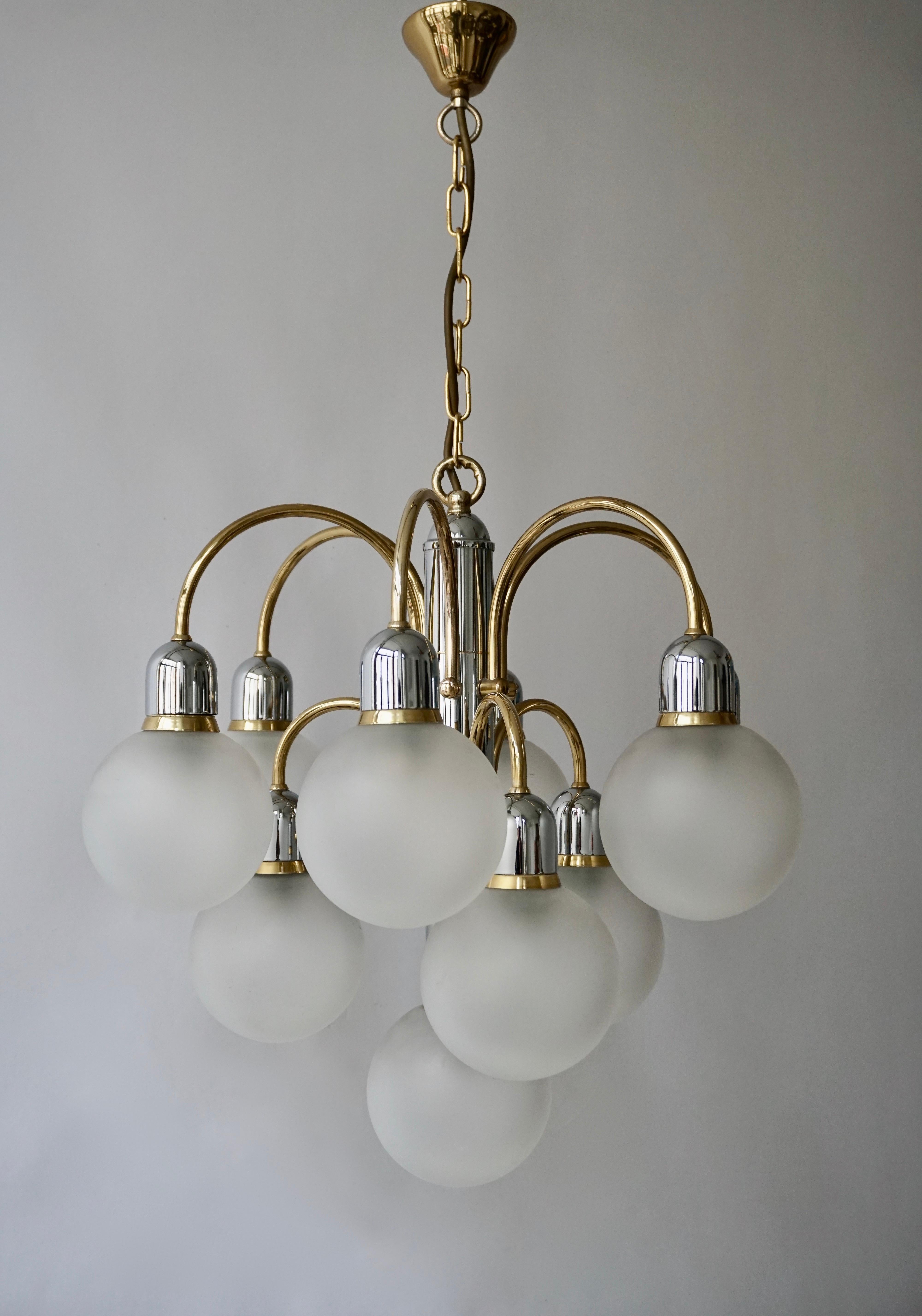 Murano Glass and Brass Chandelier For Sale 7