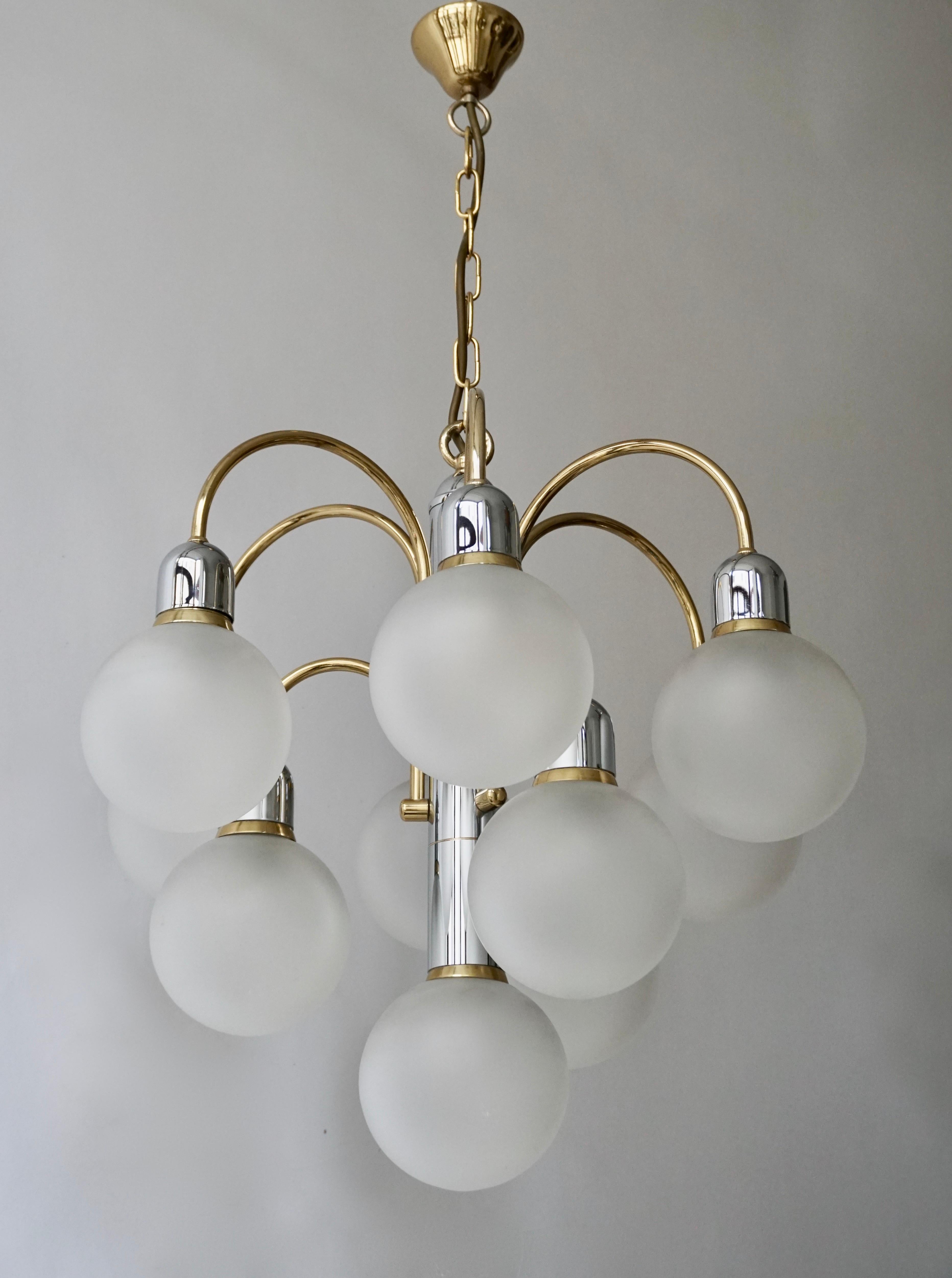 Murano Glass and Brass Chandelier For Sale 8