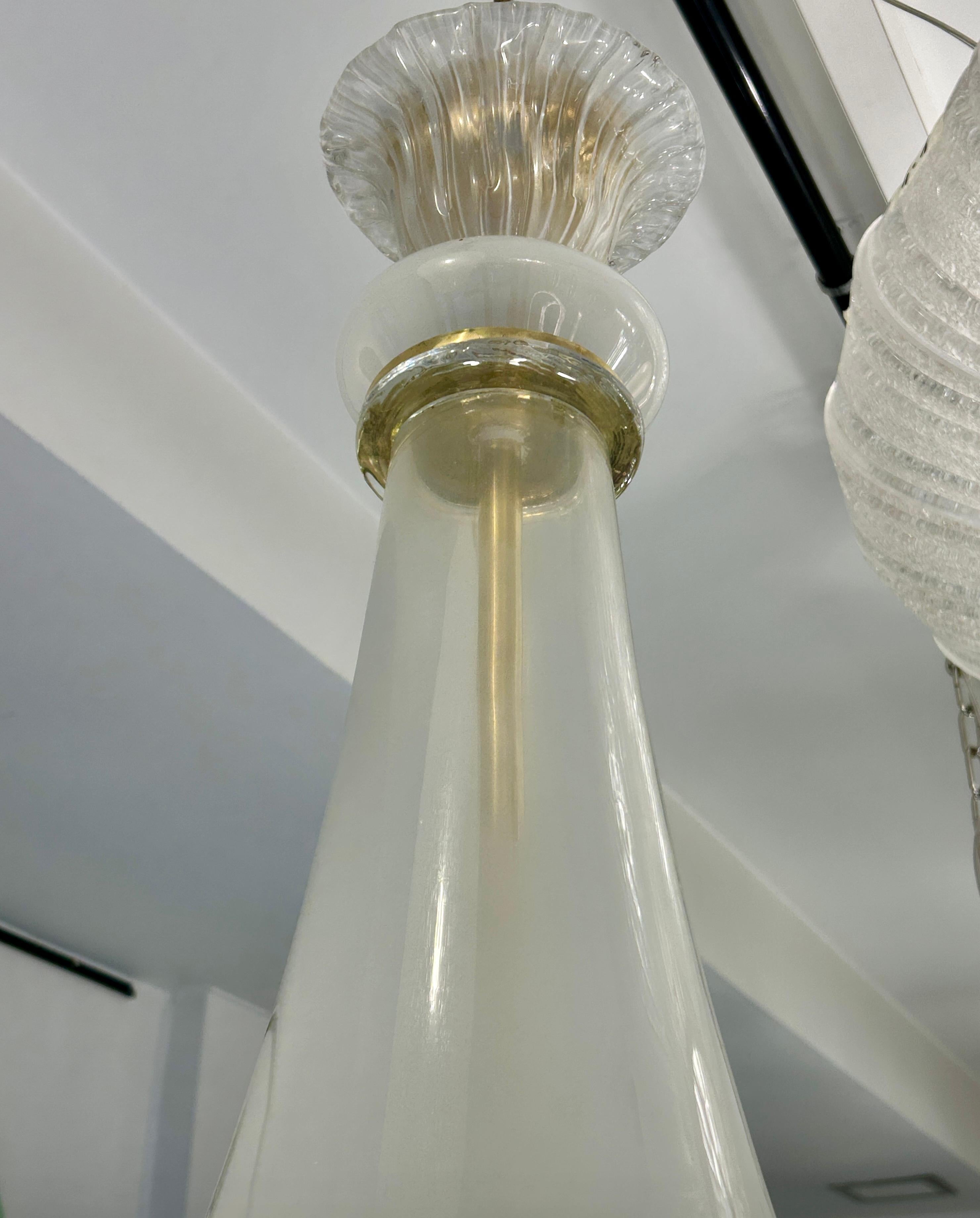 XXI secolo e contemporaneo Lampadario in vetro di Murano e ottone in vendita