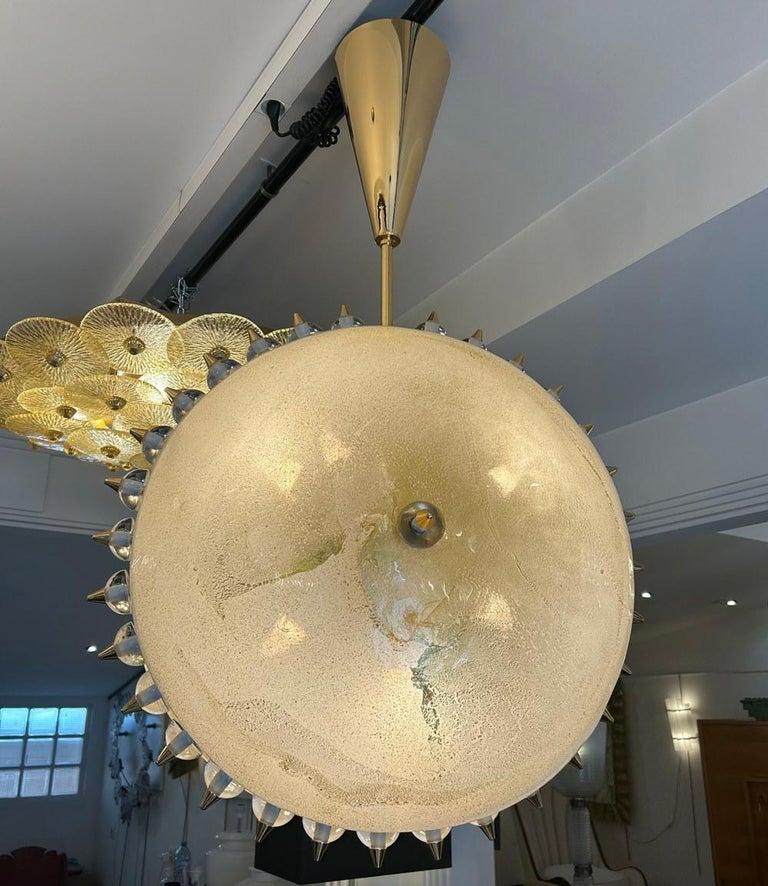 Kronleuchter aus Muranoglas und Messing im Angebot 4