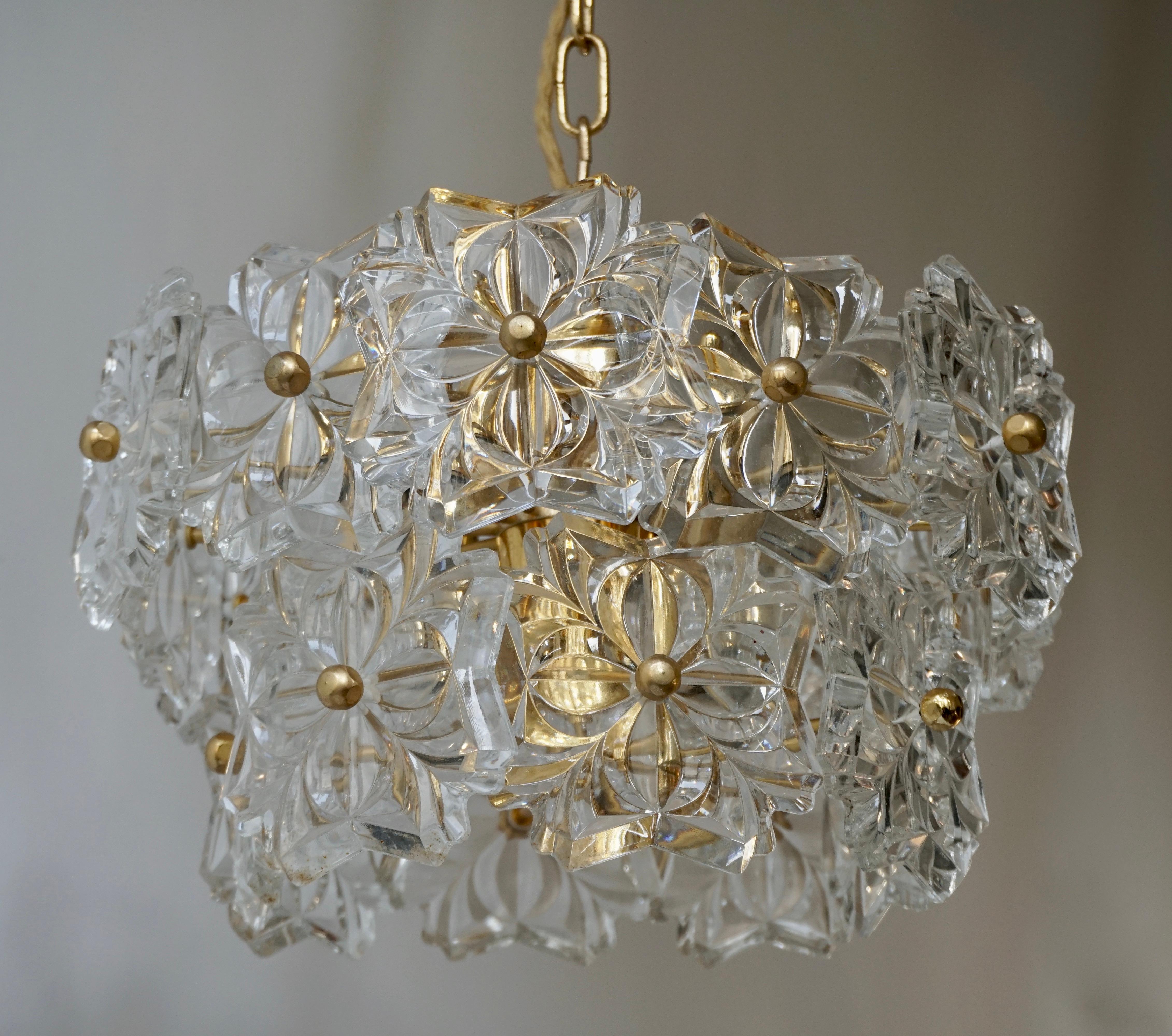 Murano Glass and Brass Chandelier For Sale 3