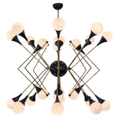 Murano Glass and Brass Chandelier in the Style of Stilnovo