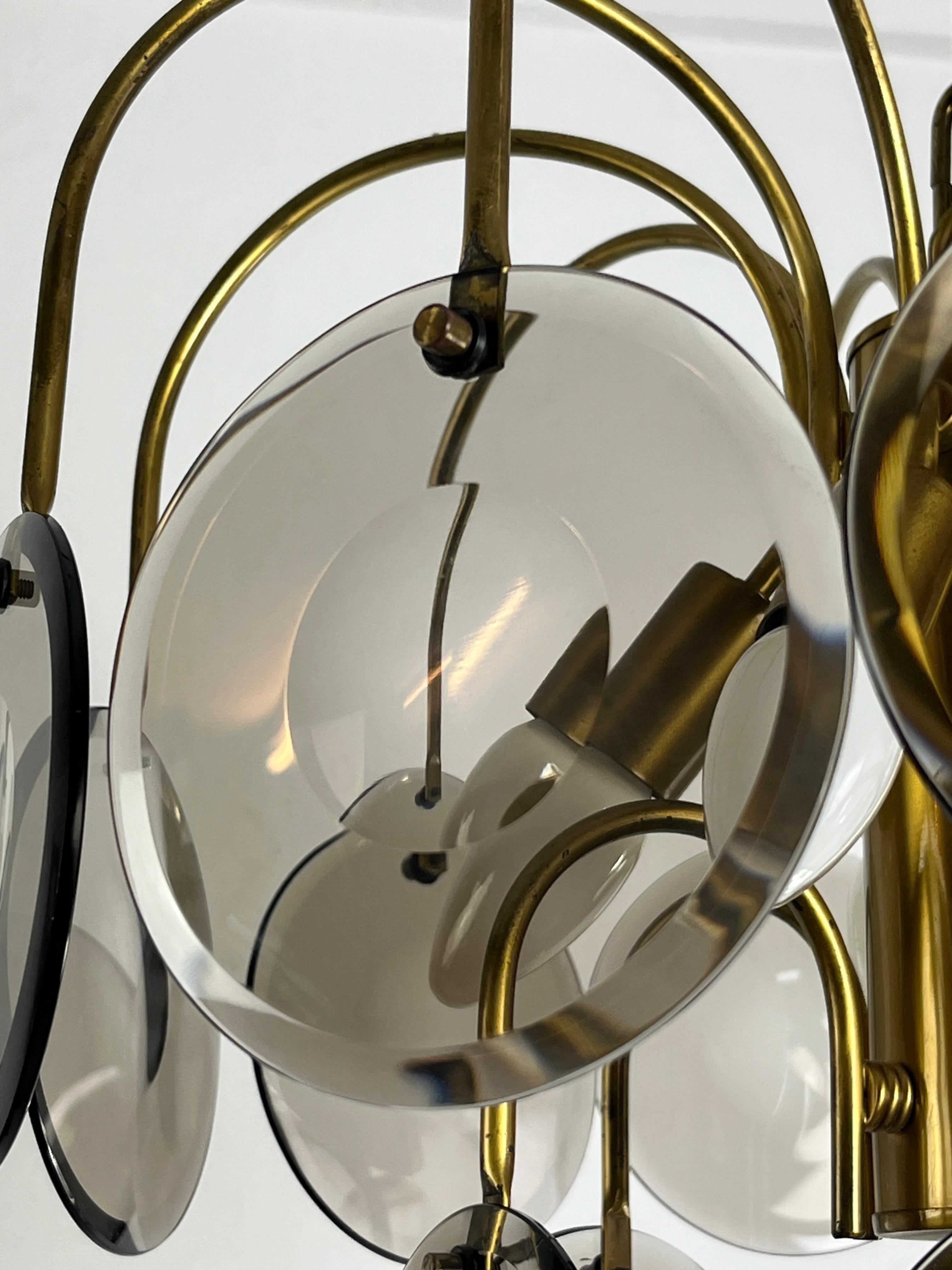 Italian Murano Glass And Brass Chandelier Vistosi design 6-lights 1970s For Sale