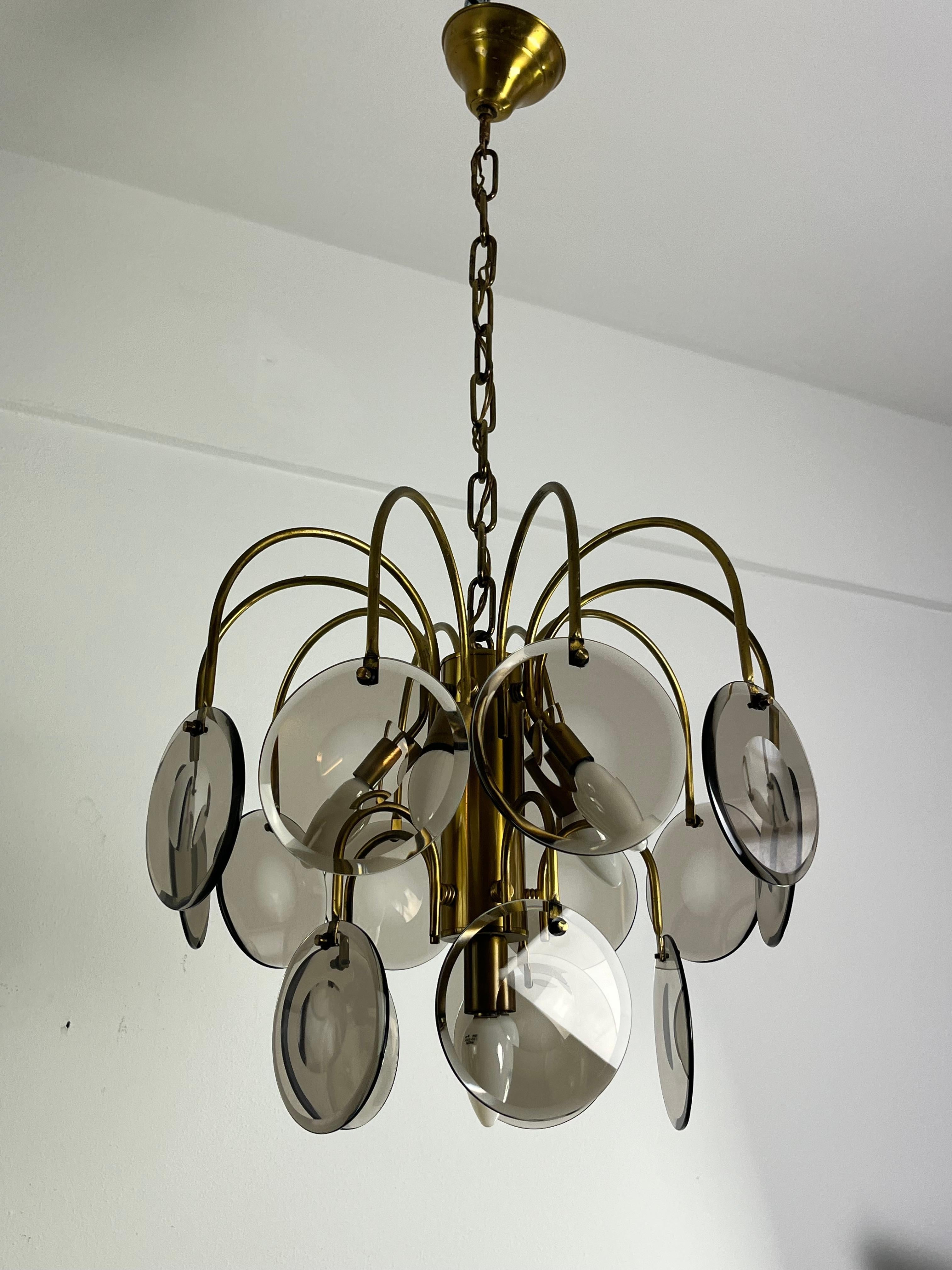 Murano Glass And Brass Chandelier Vistosi design 6-lights 1970s For Sale 3