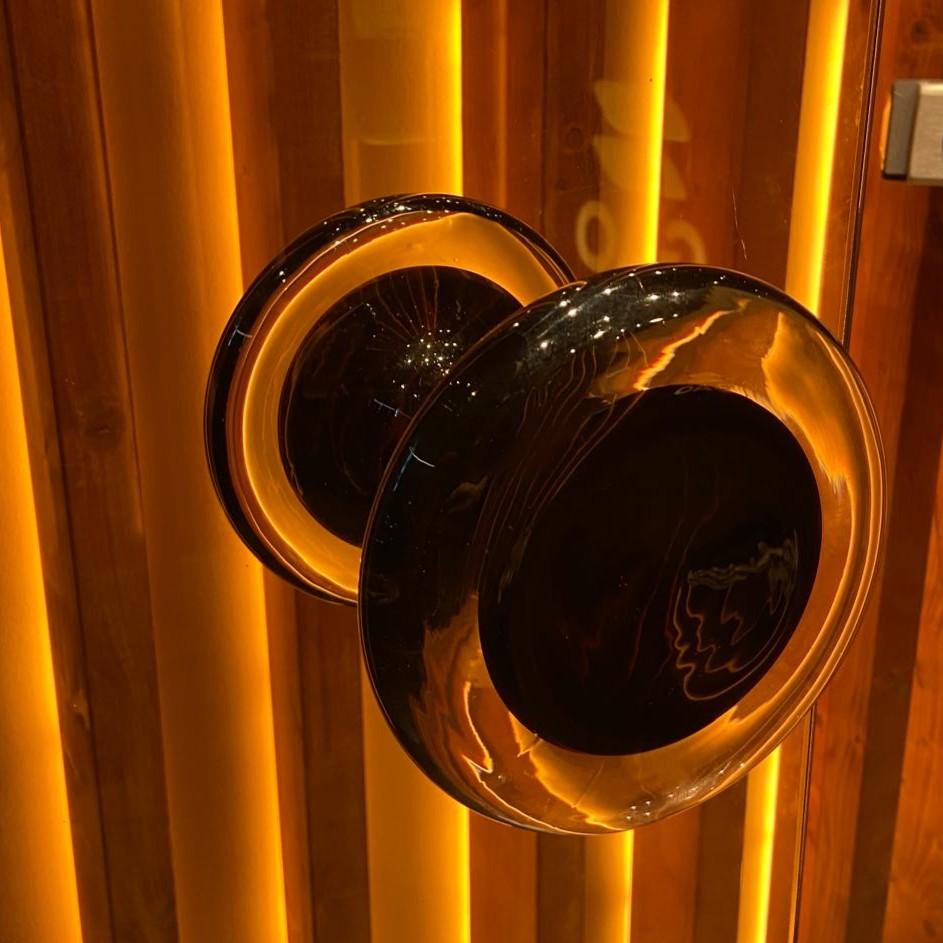 Murano Sommerst Glass and Brass Double Door Handles attributed to Seguso For Sale 3