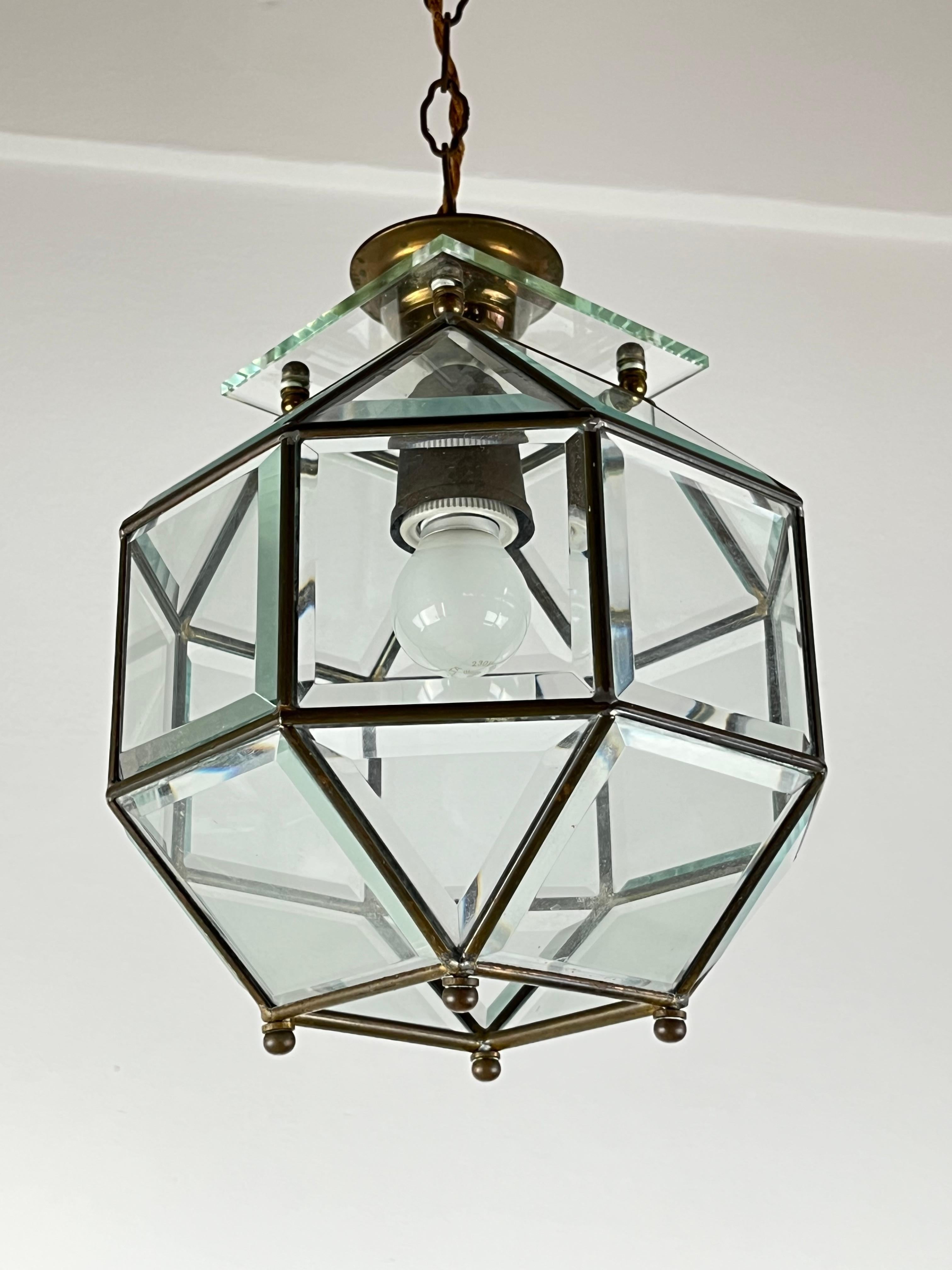 Murano Glass and Brass Lantern Chandelier Attributed to Fontana Arte, Italy, '50 In Good Condition For Sale In Palermo, IT